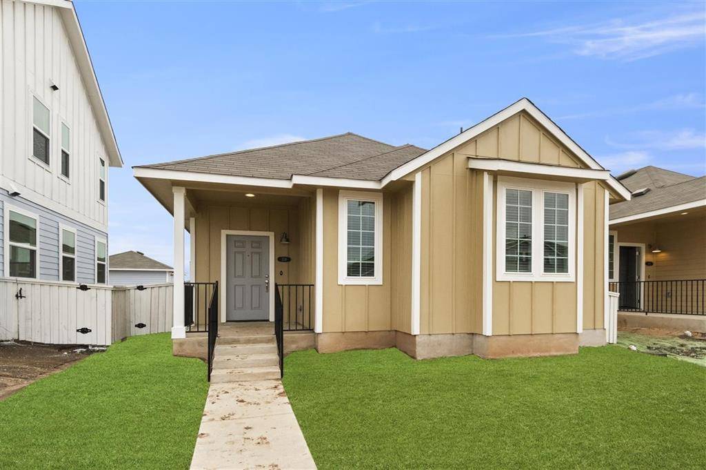 338 Hortus DR, Kyle, TX 78640