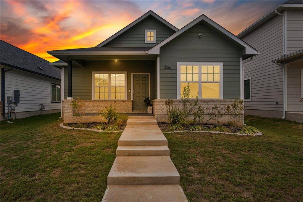 204 Zion DR, Kyle, TX 78640