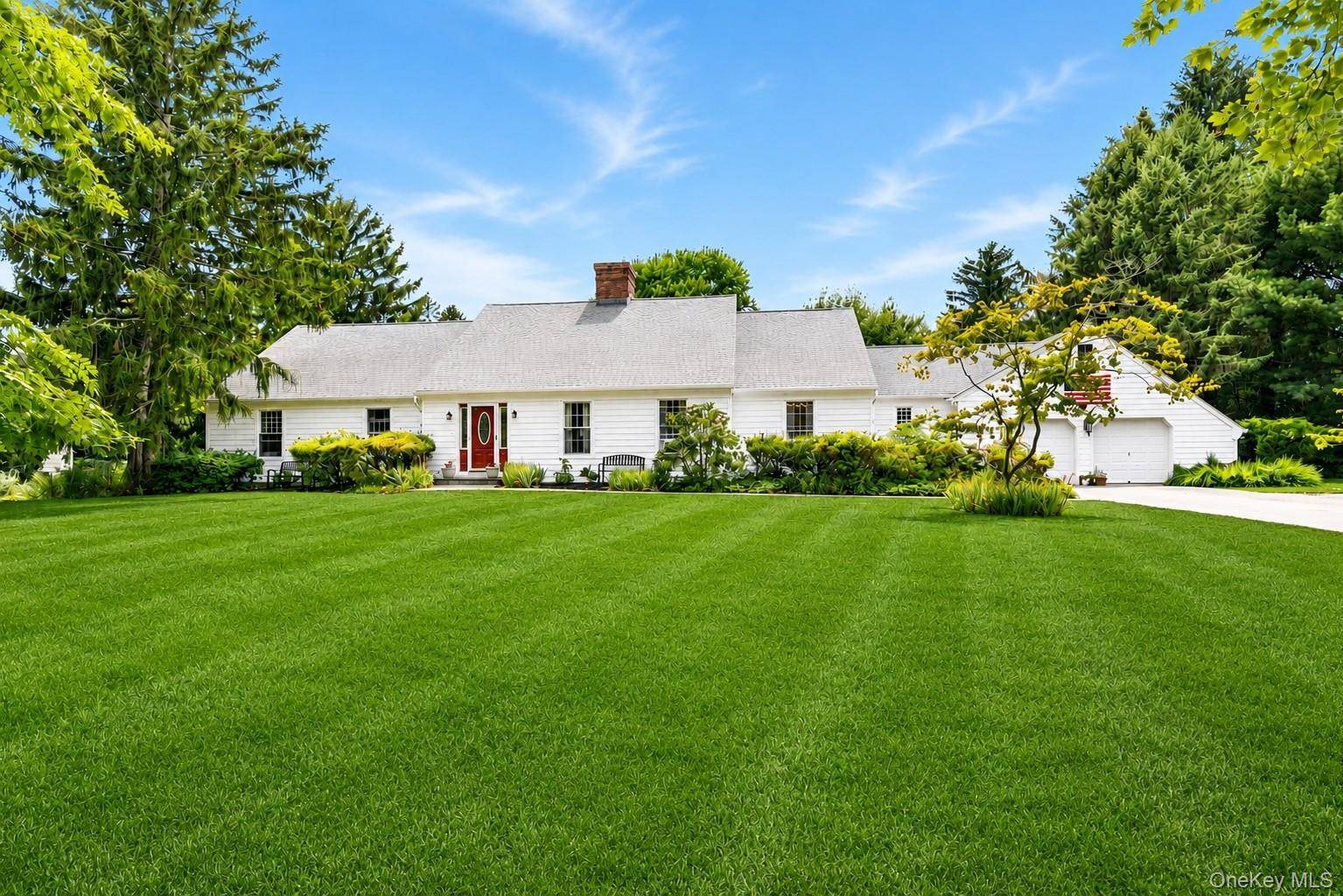 2340 Fairway DR, Cutchogue, NY 11935