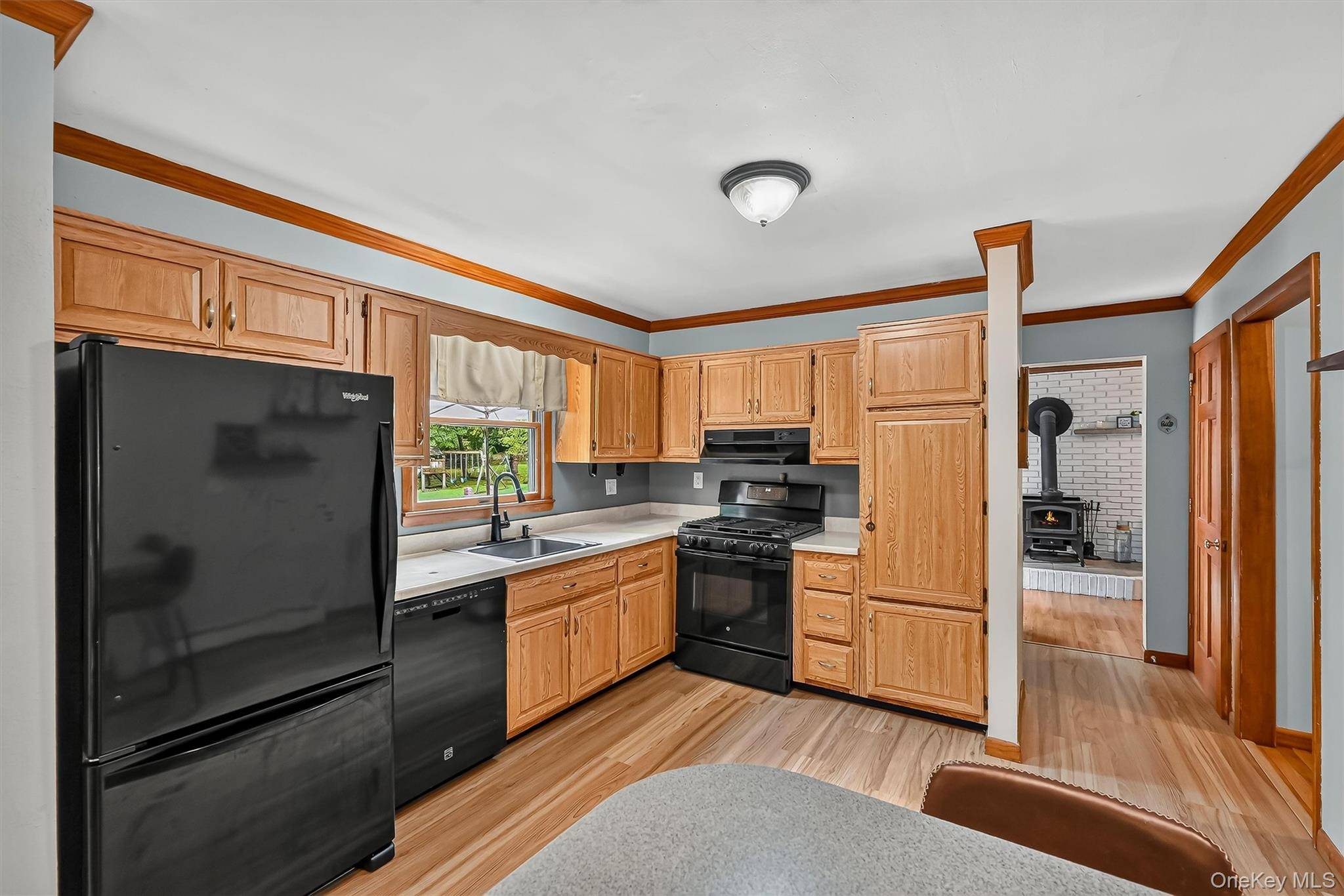 12 Emerson DR, Washingtonville, NY 10992