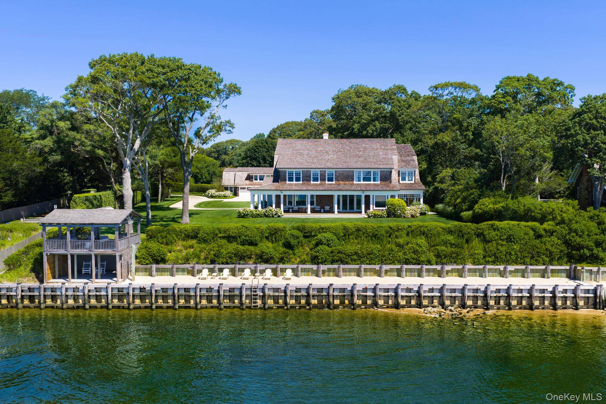 1140 Park AVE, Mattituck, NY 11952