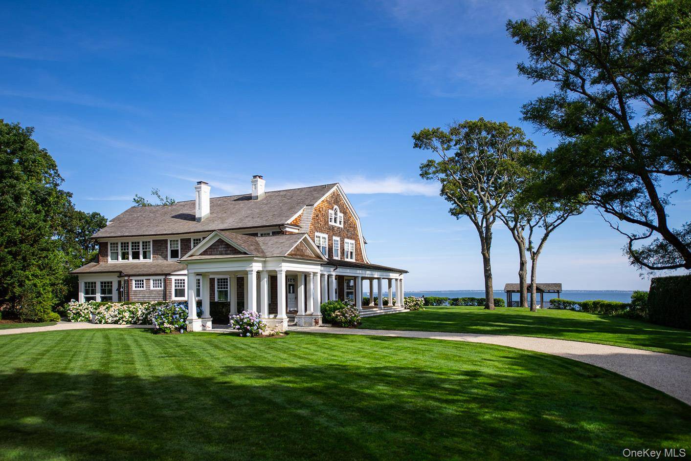 1140 Park AVE, Mattituck, NY 11952
