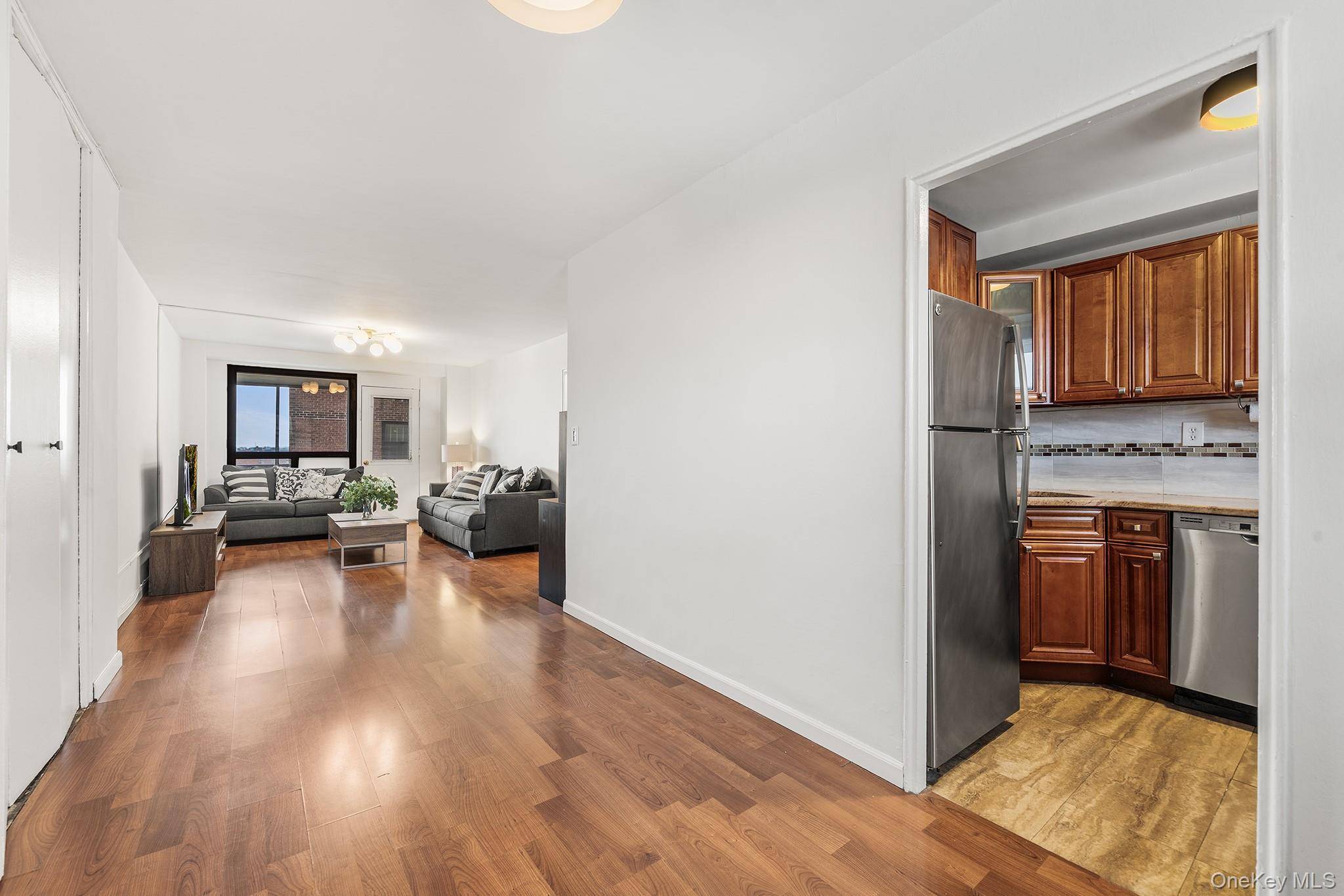 61-25 98th ST #9F, Rego Park, NY 11374