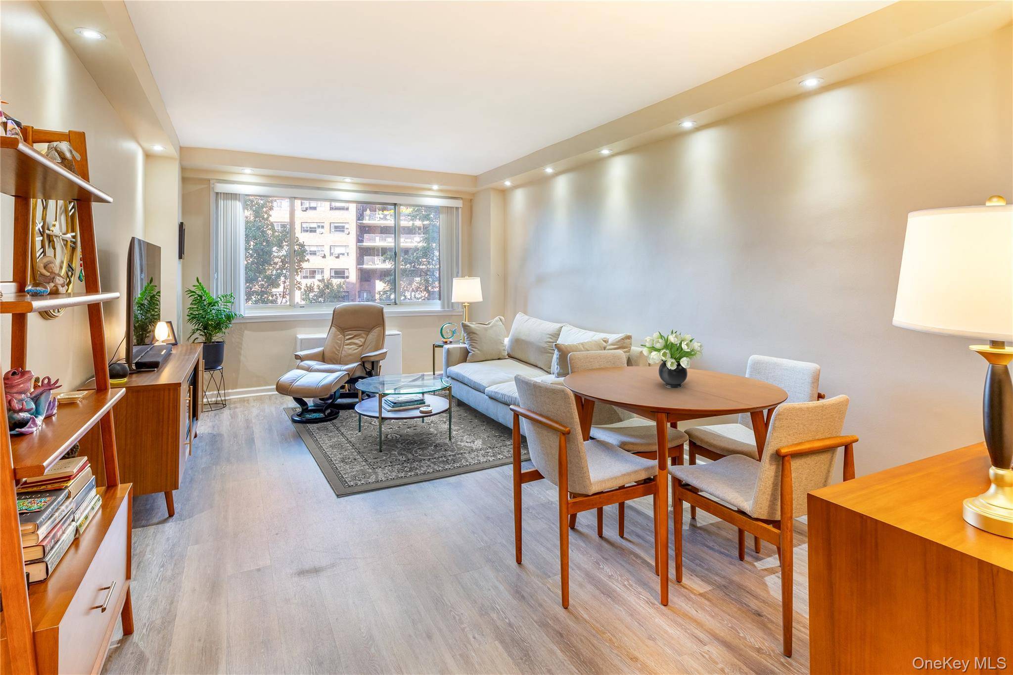 2621 Palisade AVE #2G, Bronx, NY 10463