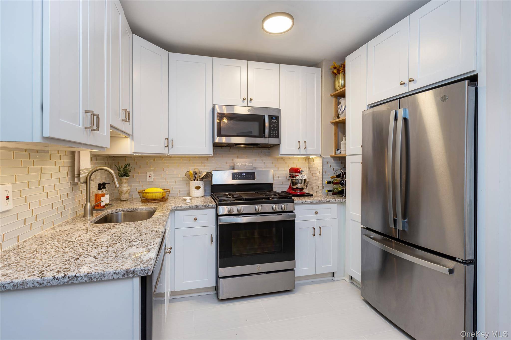 2621 Palisade AVE #2G, Bronx, NY 10463