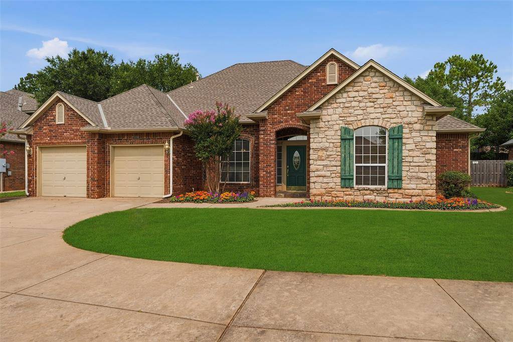 3008 Viewmont CT, Edmond, OK 73003