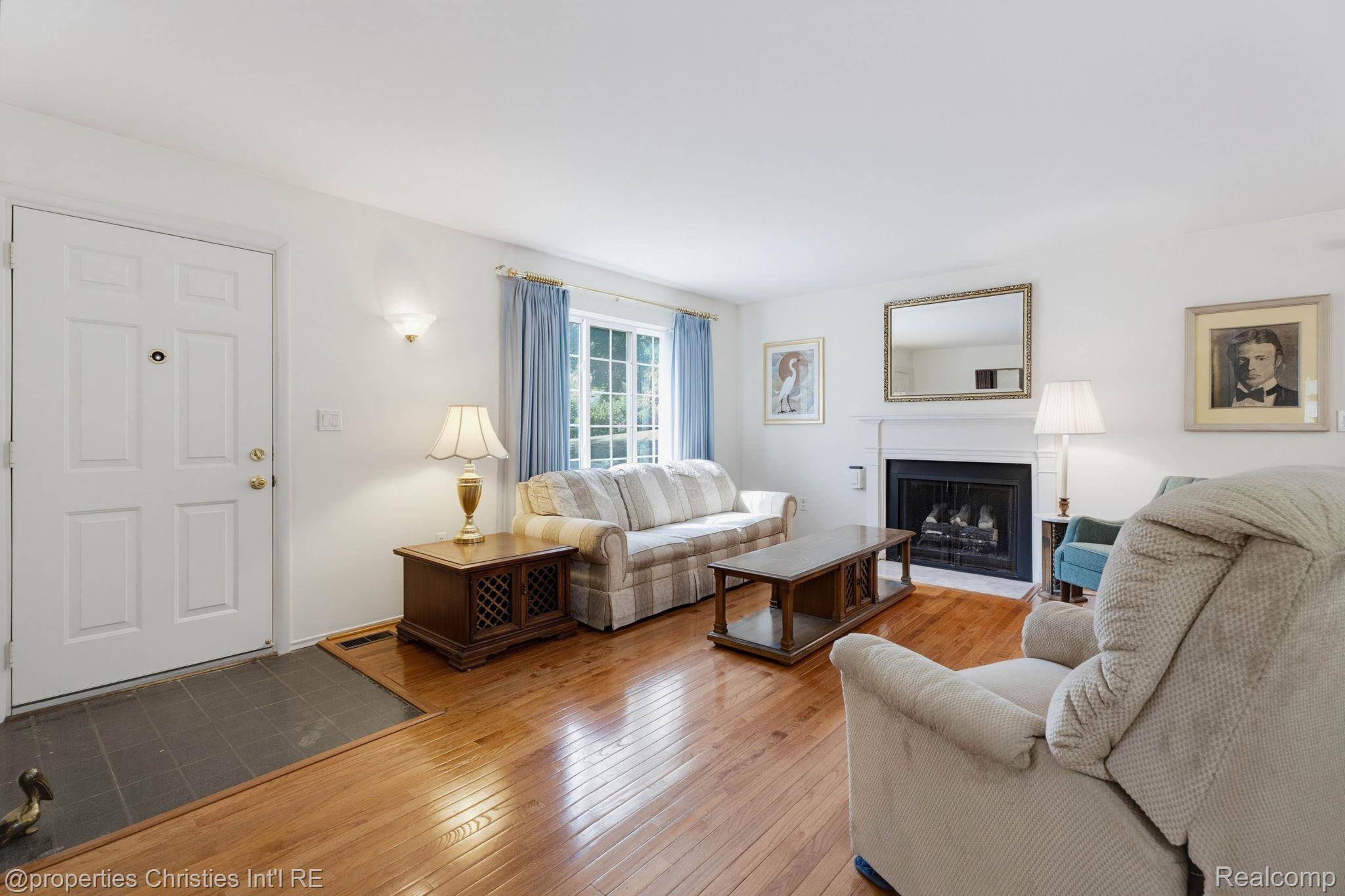 2078 Parmenter BLVD, Royal Oak, MI 48073