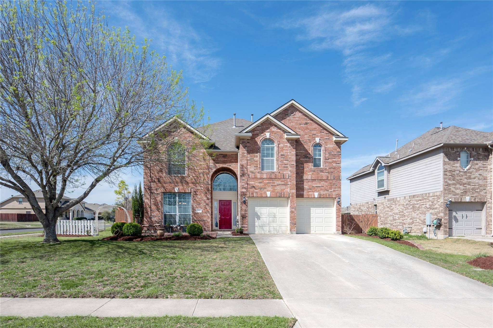 113 Sweet Gum DR, Kyle, TX 78640