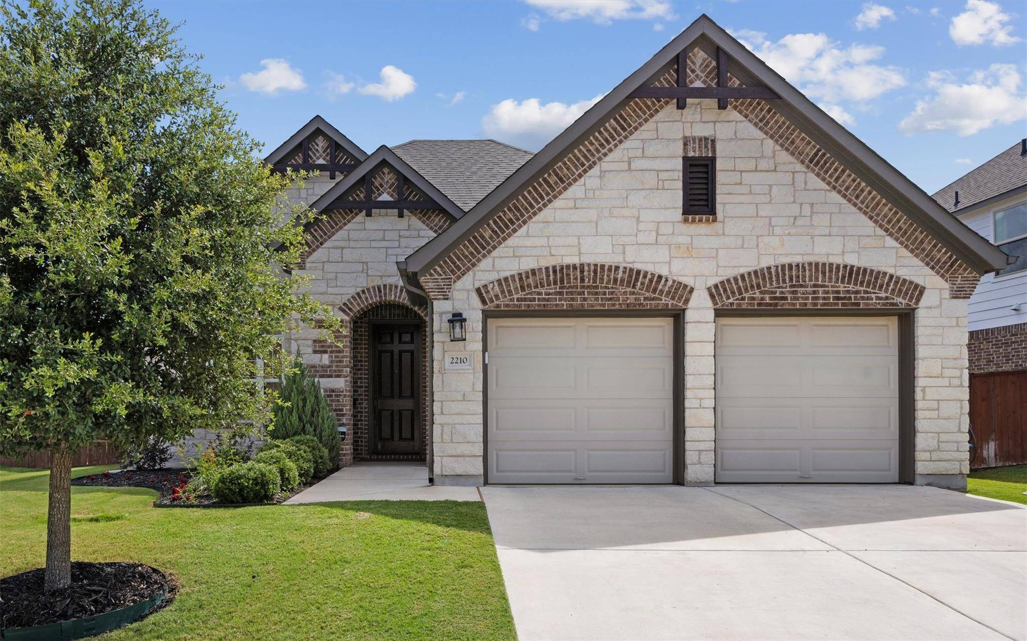2210 Ambling TRL, Georgetown, TX 78628