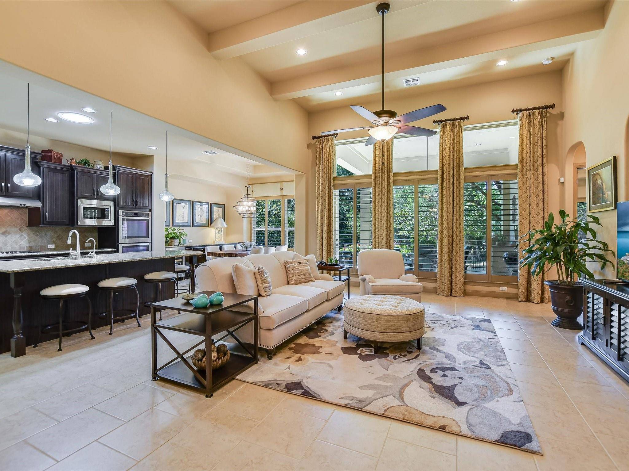168 Wellington DR, Austin, TX 78737