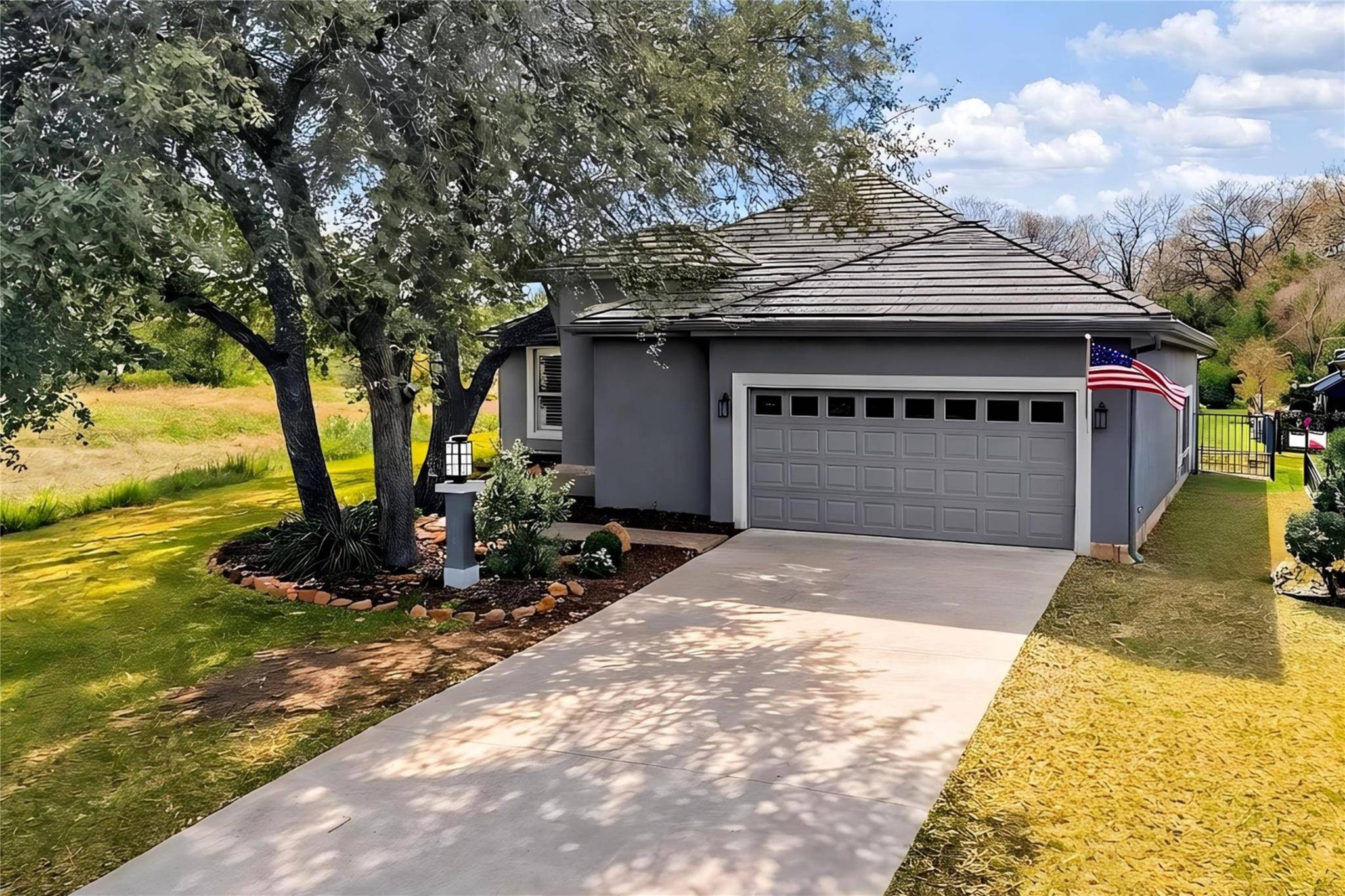 317 Short Circuit, Horseshoe Bay, TX 78657