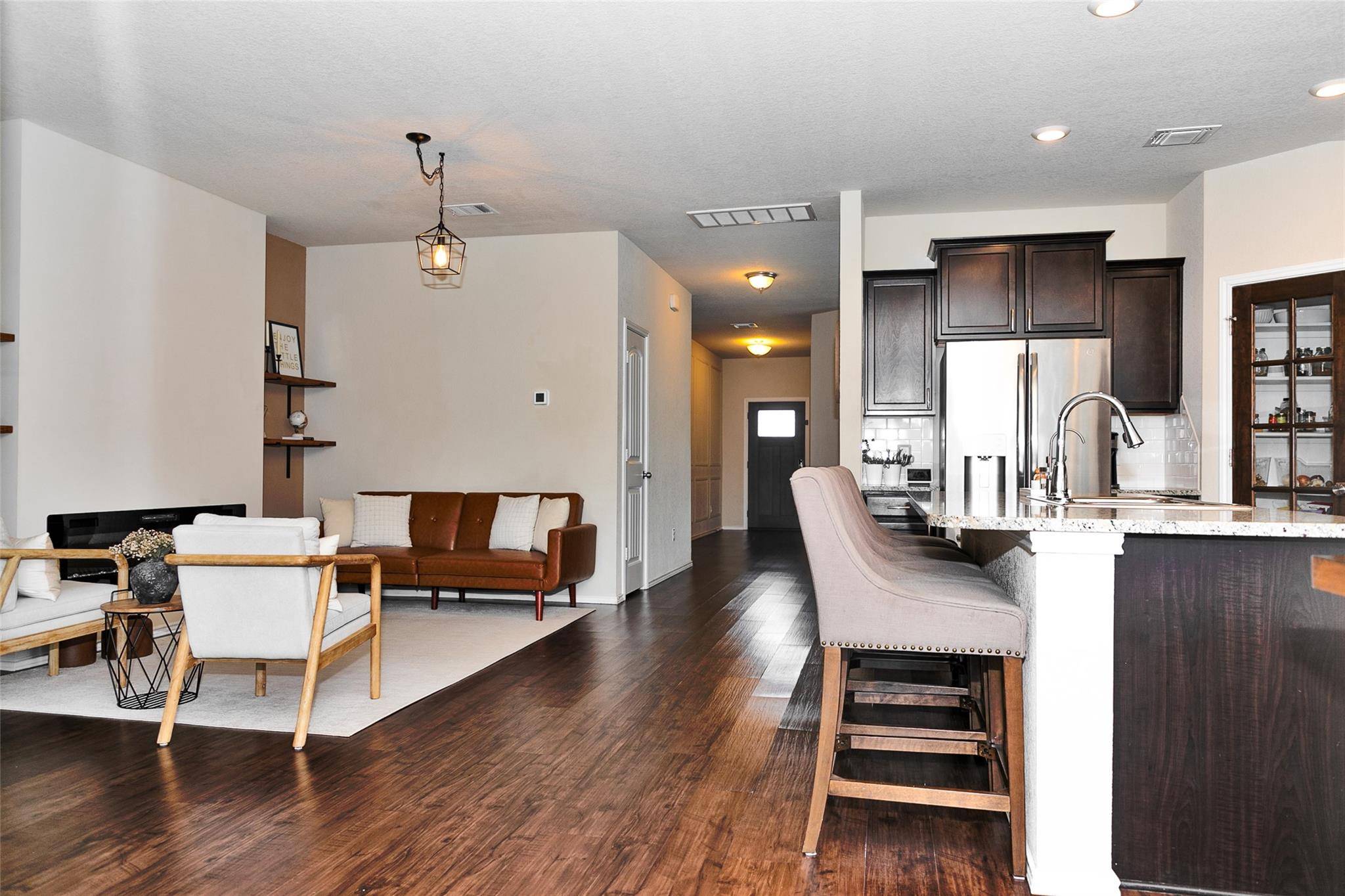 1145 Ibis Falls LOOP, Jarrell, TX 76537