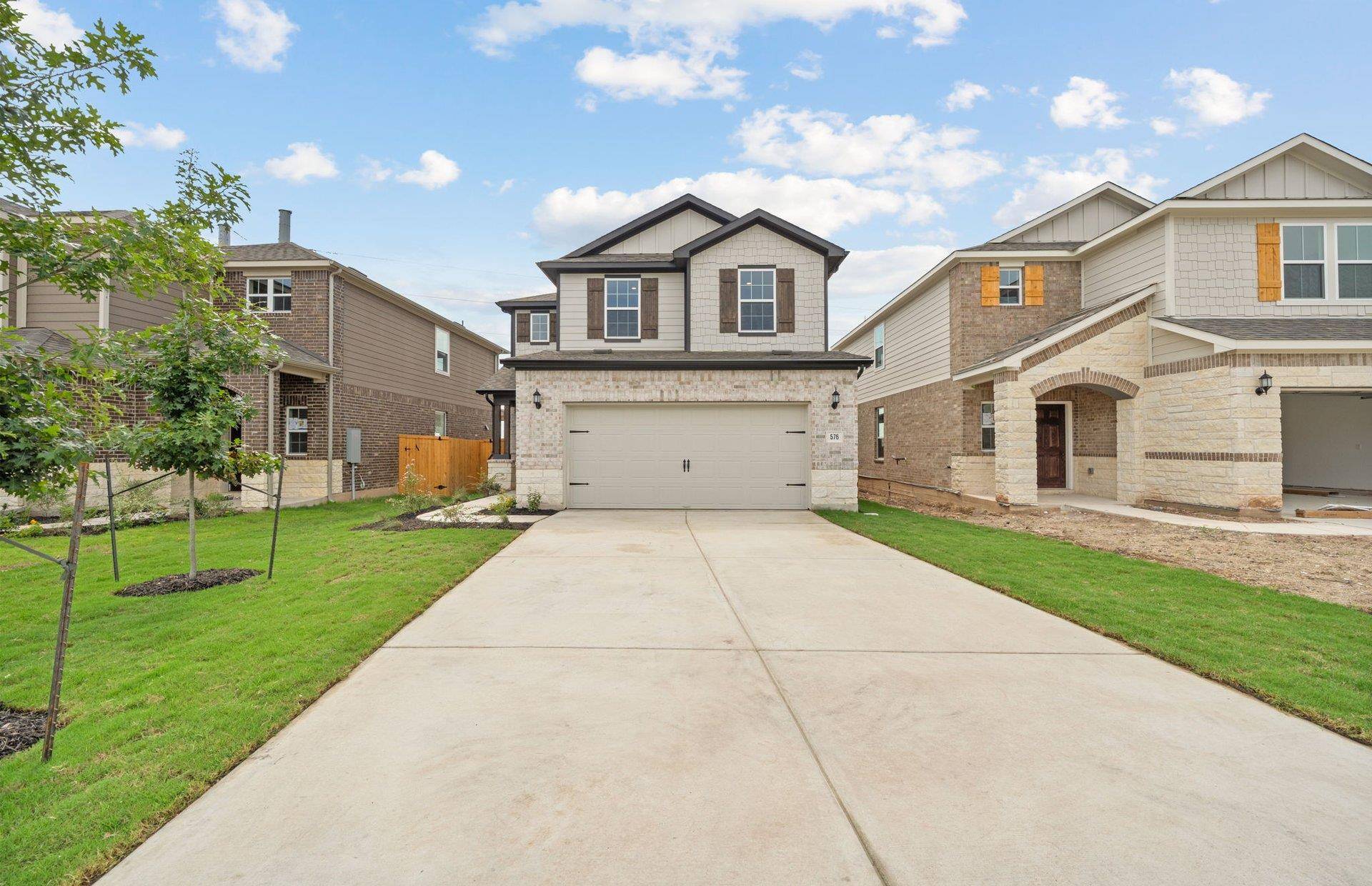 576 Tailwind DR, Kyle, TX 78640