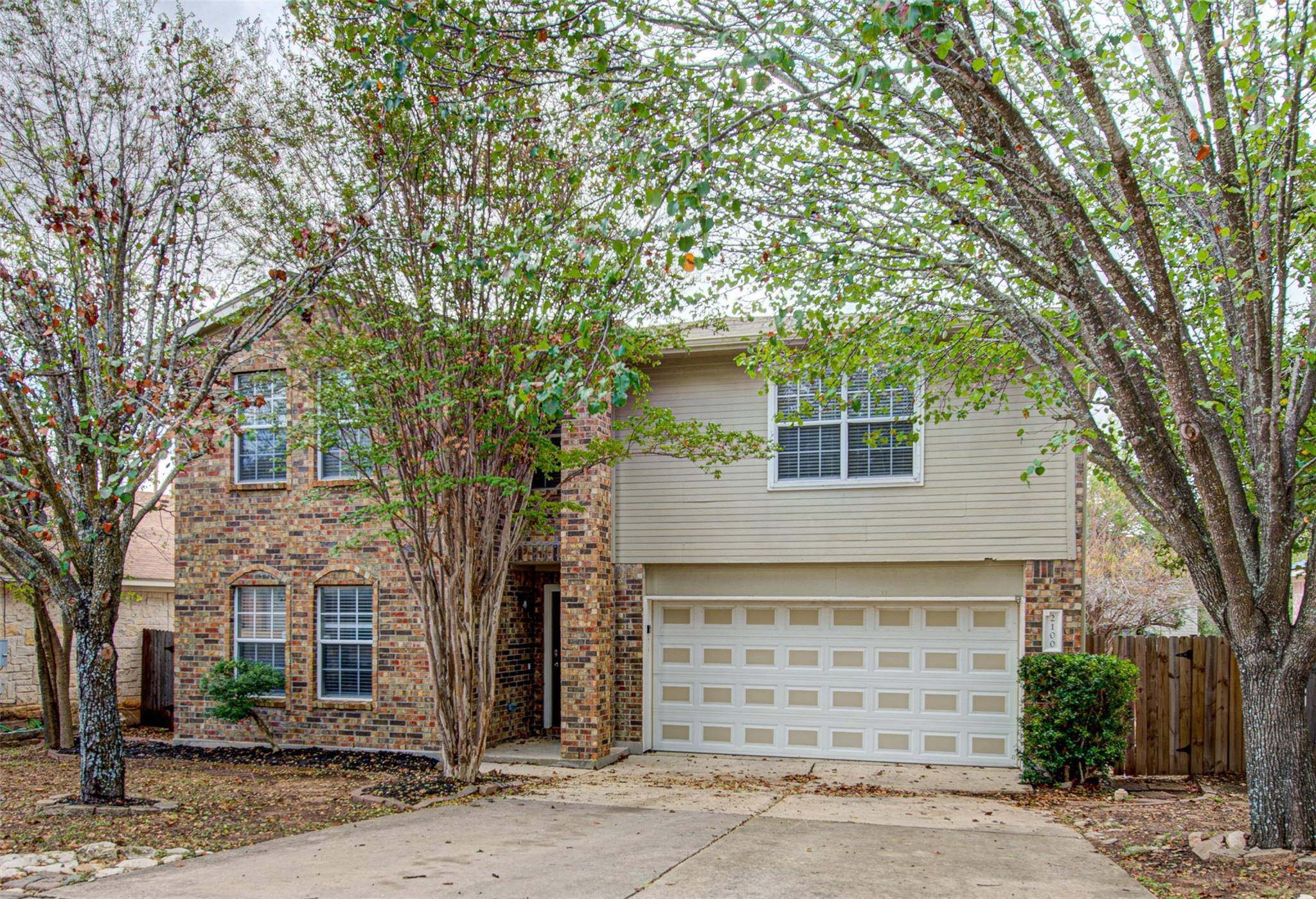 2100 COACHLAMP DR, Cedar Park, TX 78613