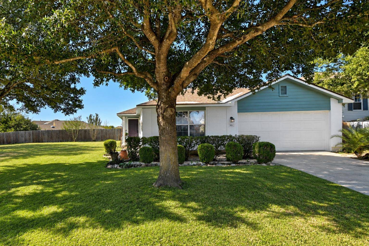 981 Shadow Creek BLVD, Buda, TX 78610