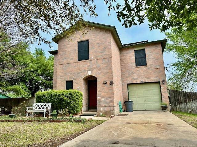 121 Kristen DR, Kyle, TX 78640