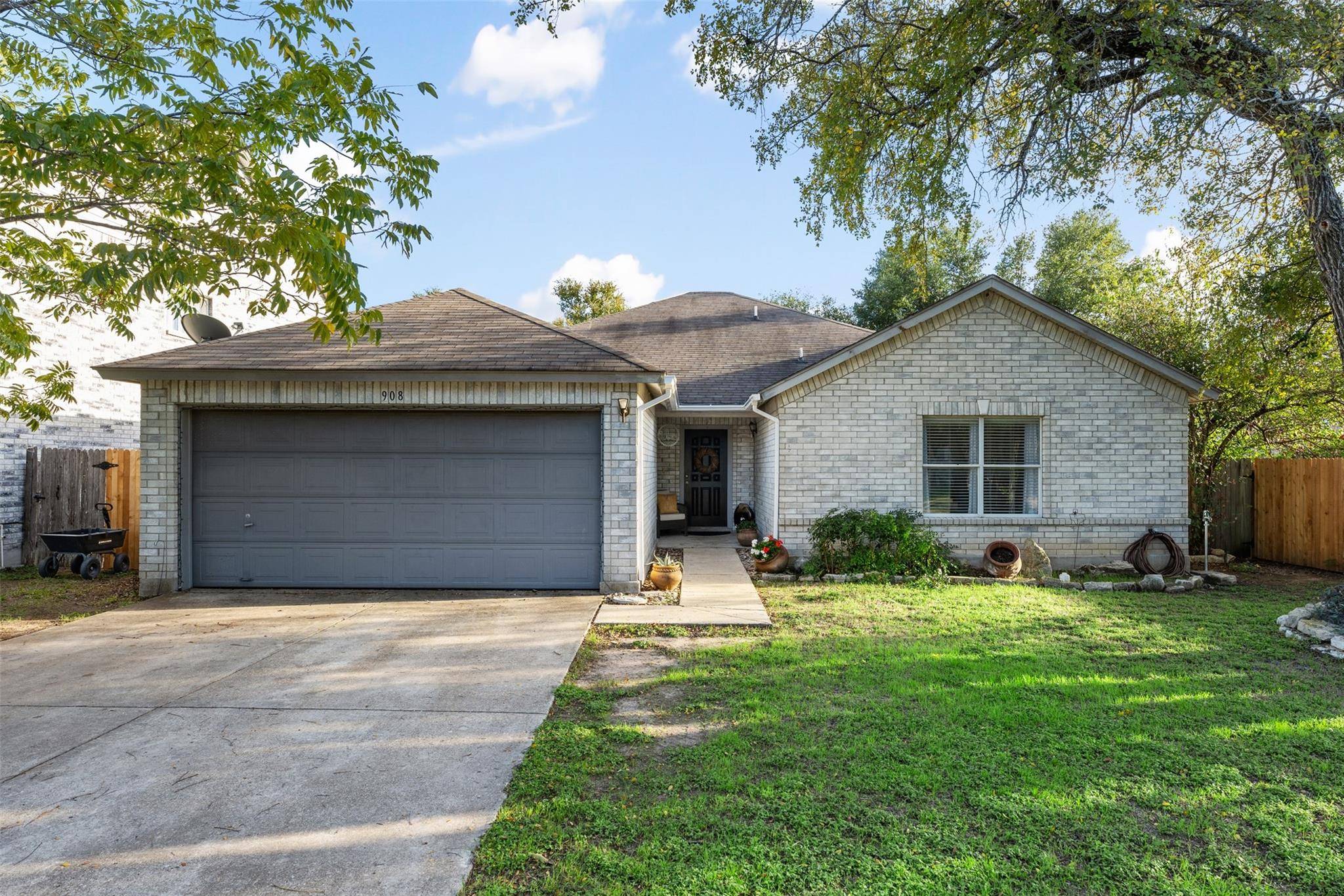 908 Dogwood TRL, Cedar Park, TX 78613
