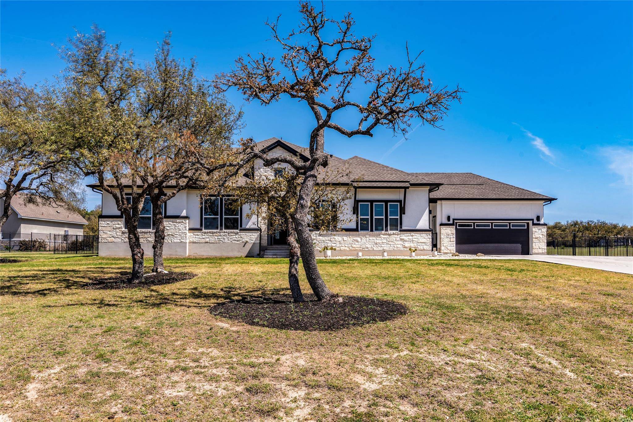 231 Call DR, Austin, TX 78737