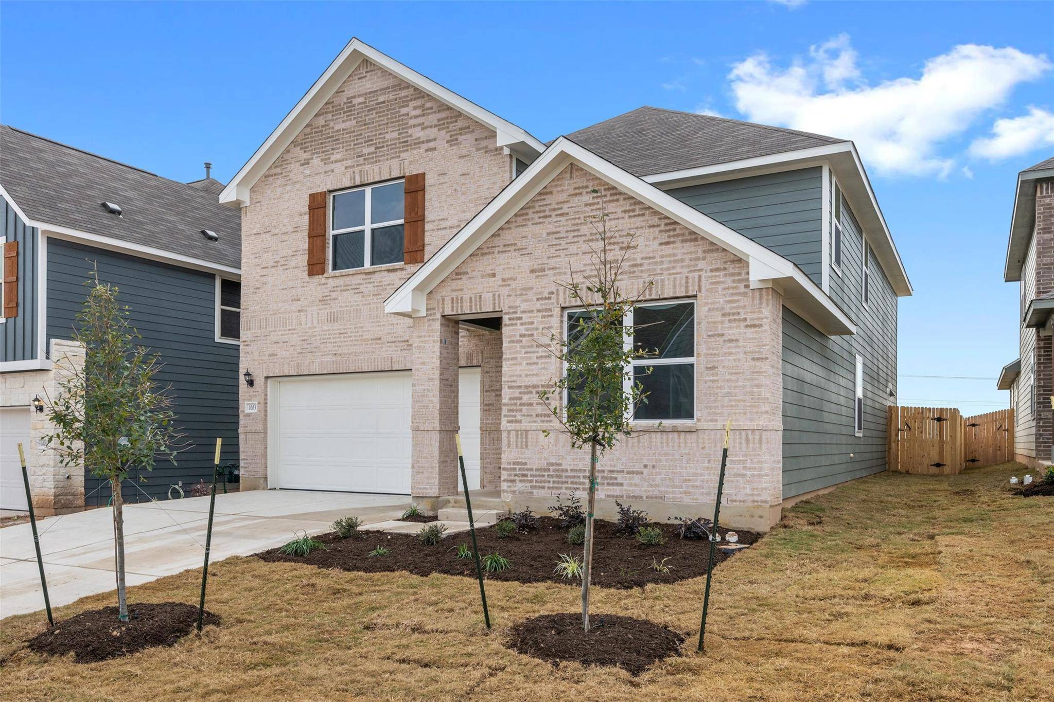 1003 Pinyon CV, Hutto, TX 78634