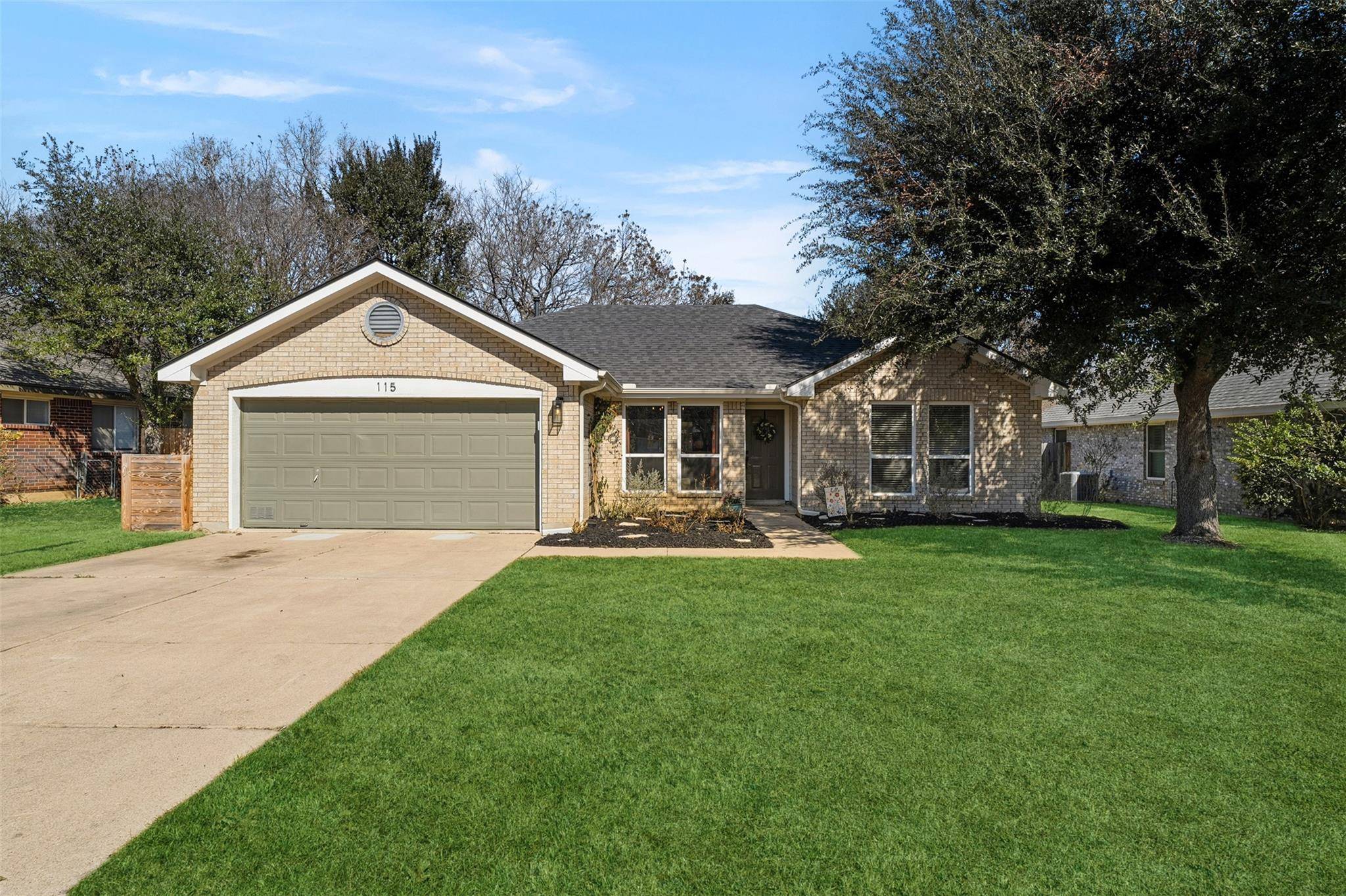 115 Finch LN, Georgetown, TX 78626