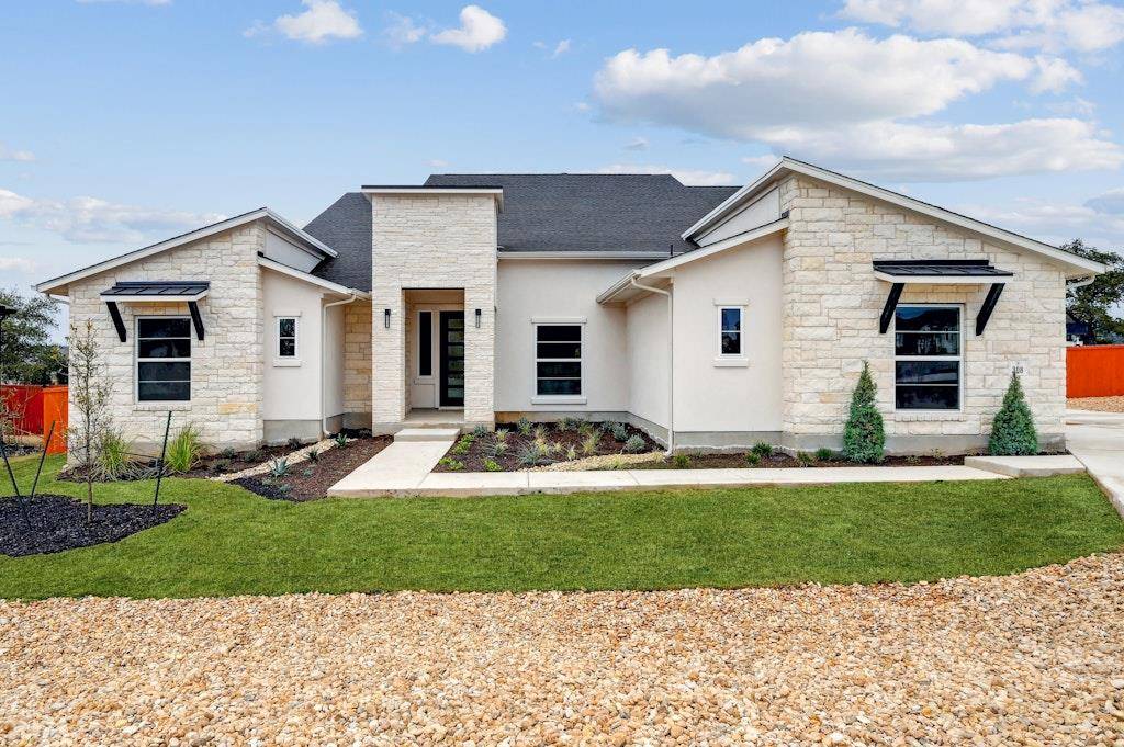308 Canal DR, Dripping Springs, TX 78620