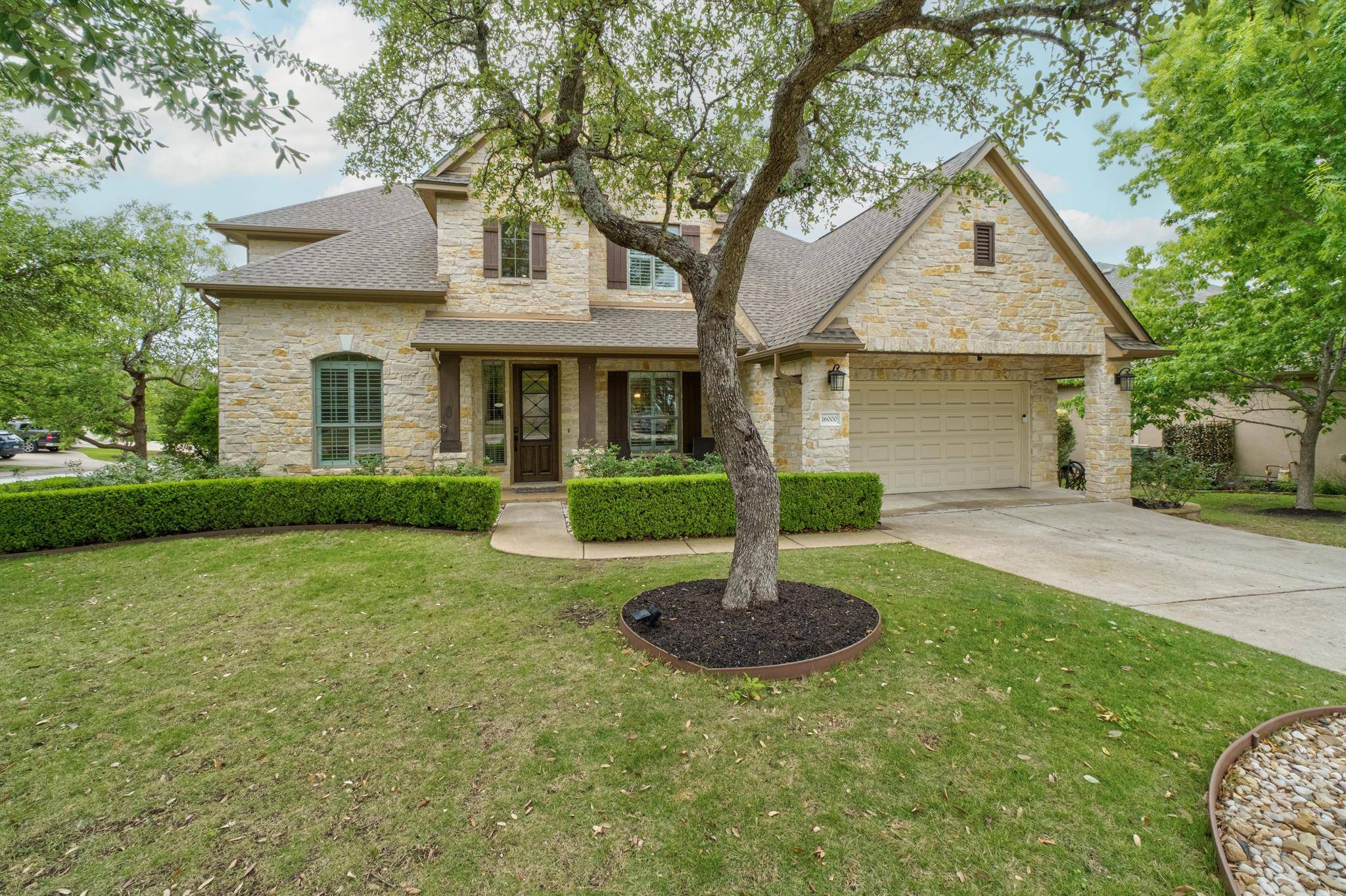 16000 Snowdonia CV, Bee Cave, TX 78738