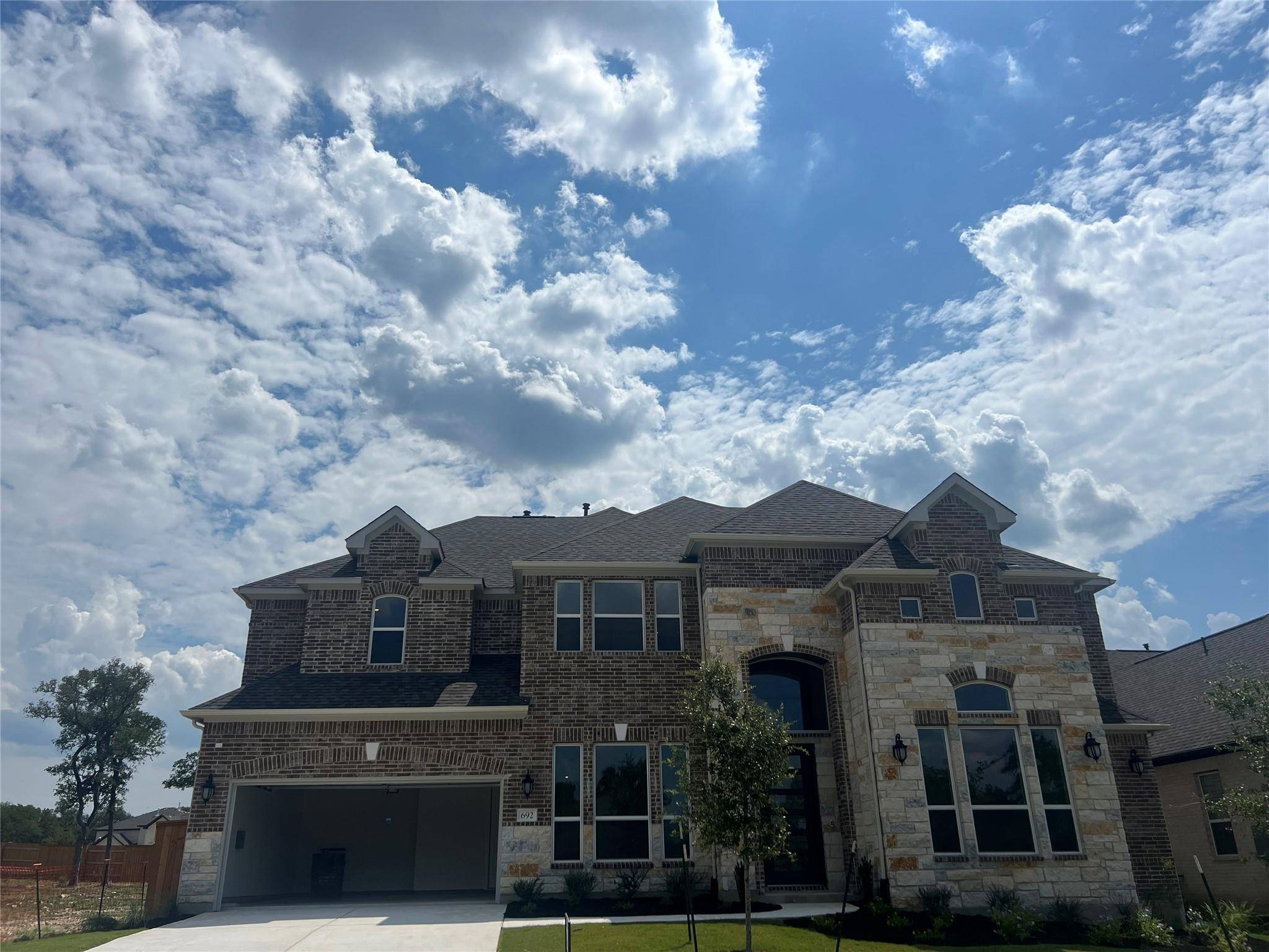 692 Jackson River LOOP, Kyle, TX 78640