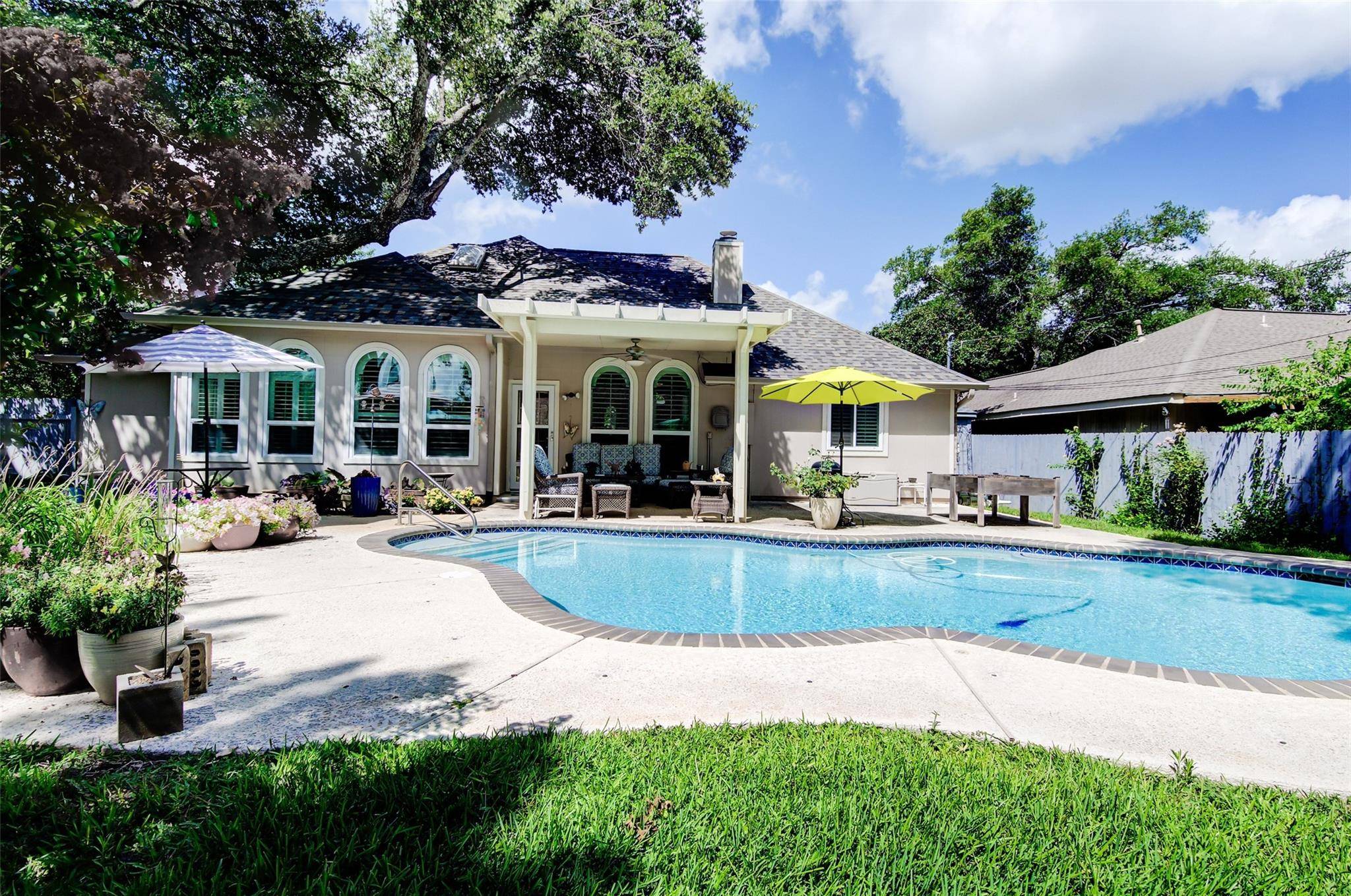 308 Woodstone DR, Georgetown, TX 78628