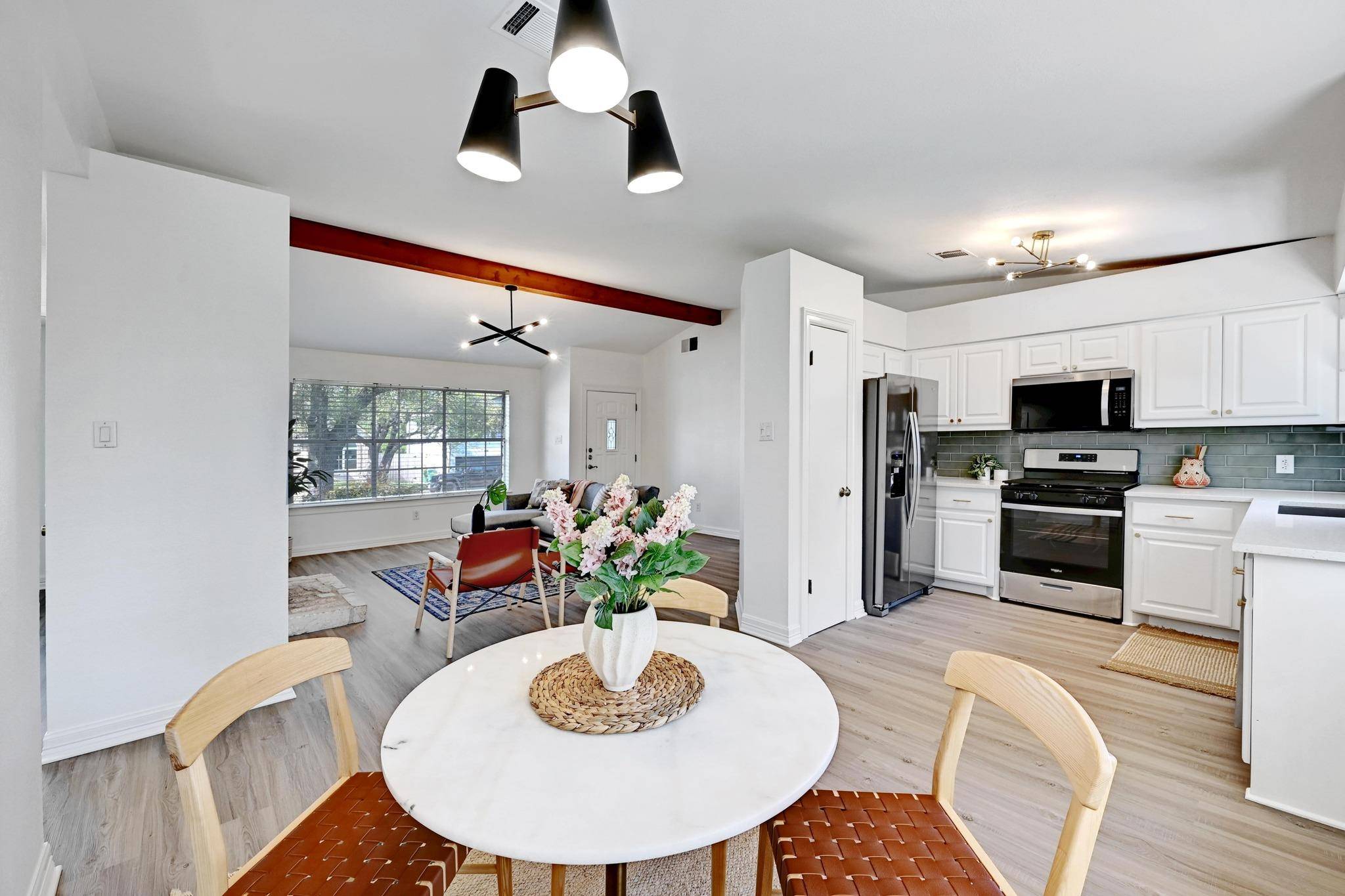1708 Yucca LN, Cedar Park, TX 78613