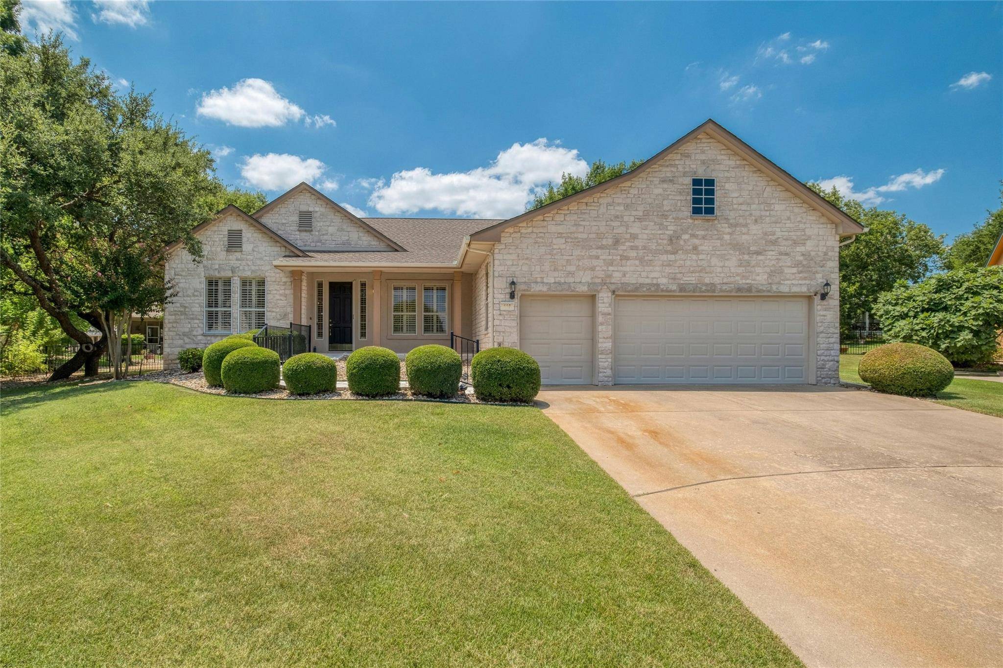 110 Mulberry CIR, Georgetown, TX 78633