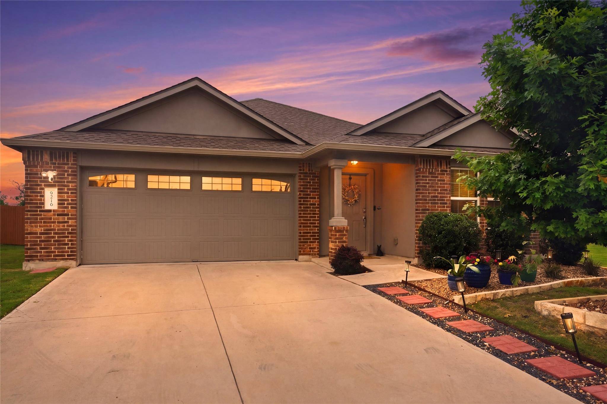 9216 Daisy Cutter XING, Georgetown, TX 78626