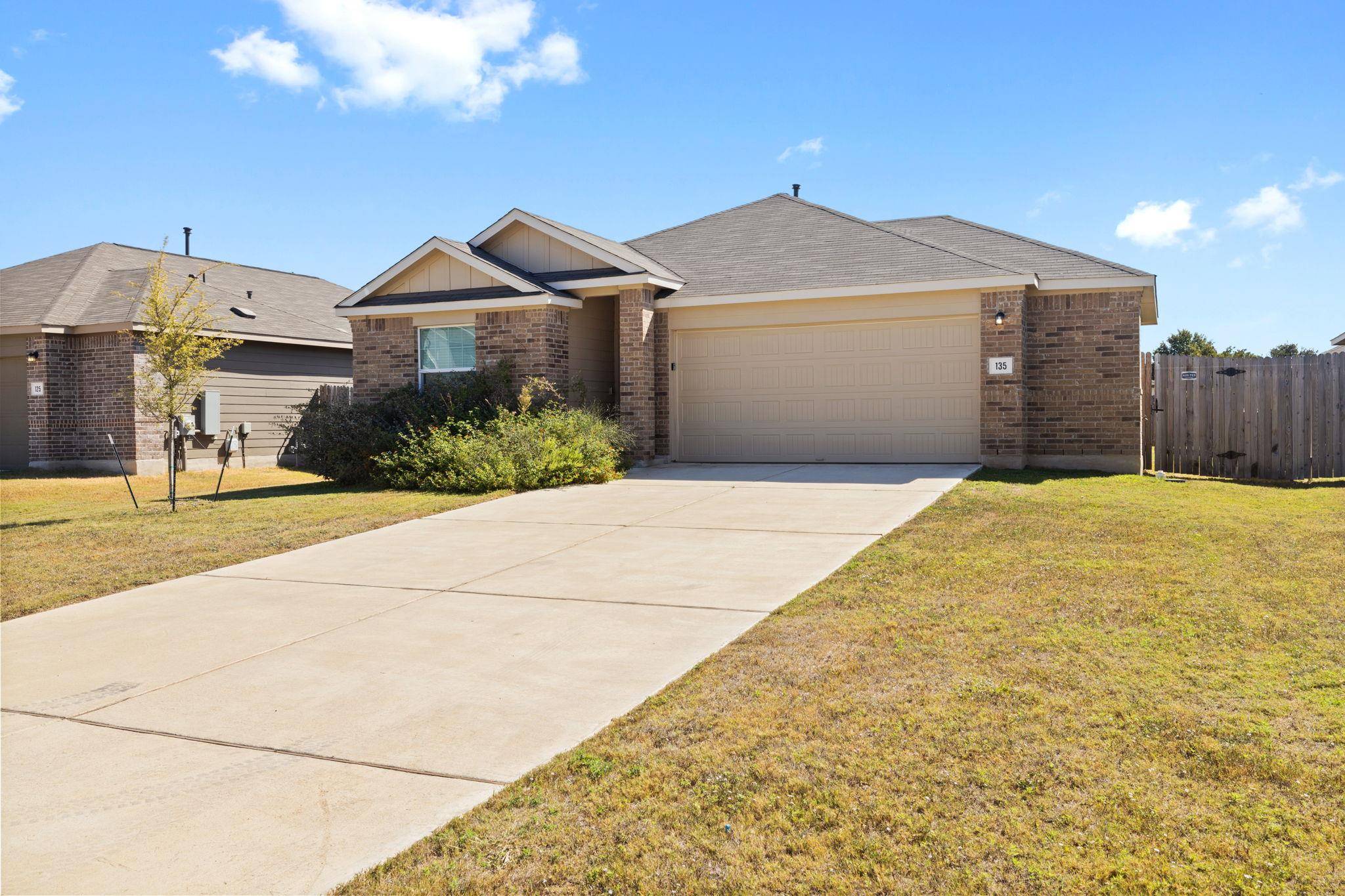 261 Blue Springs PASS, Kyle, TX 78640