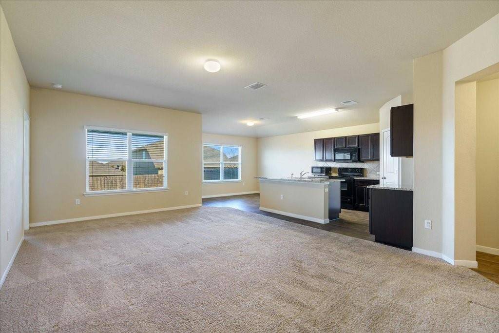408 Pentire WAY, Hutto, TX 78634
