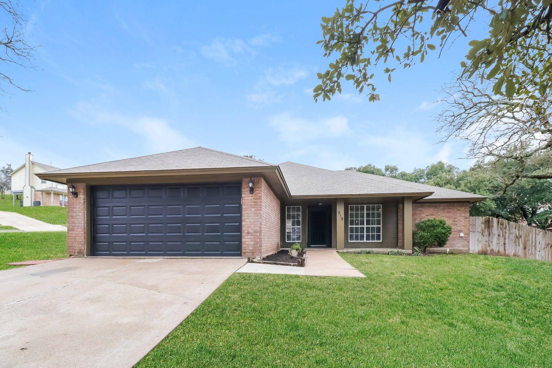918 Kelso DR, Copperas Cove, TX 76522