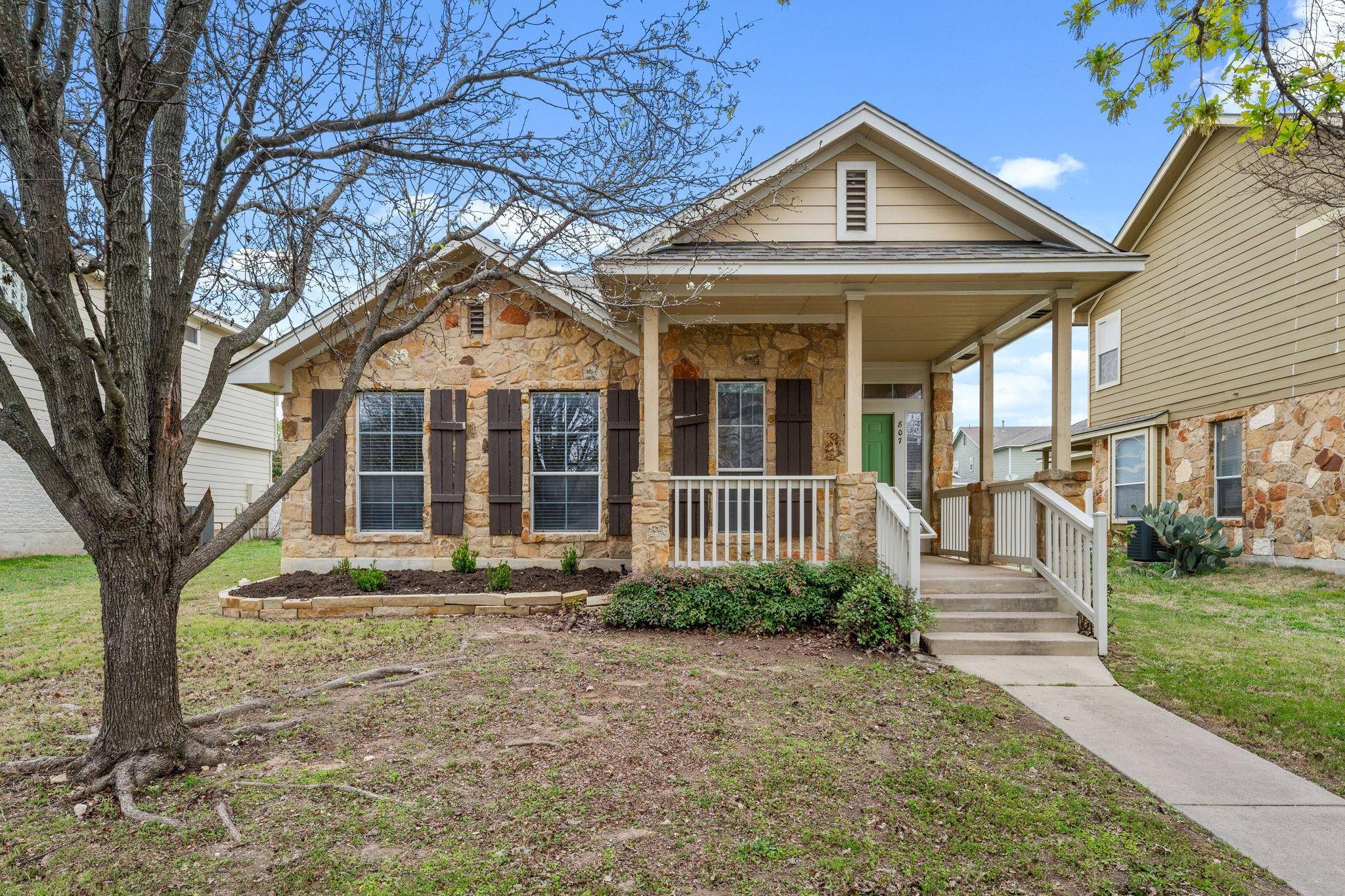 807 Bull Creek PKWY, Cedar Park, TX 78613