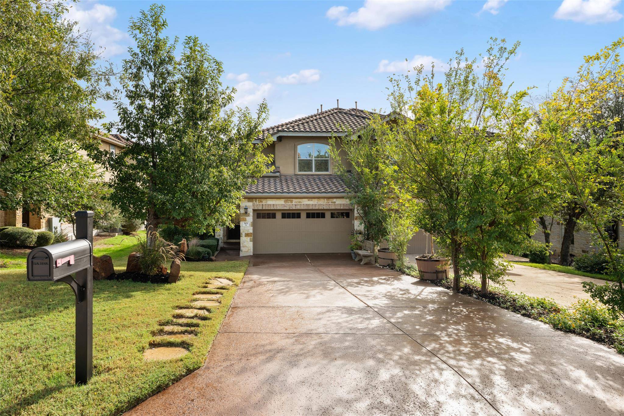 503 S Meadowlark ST #A, Lakeway, TX 78734