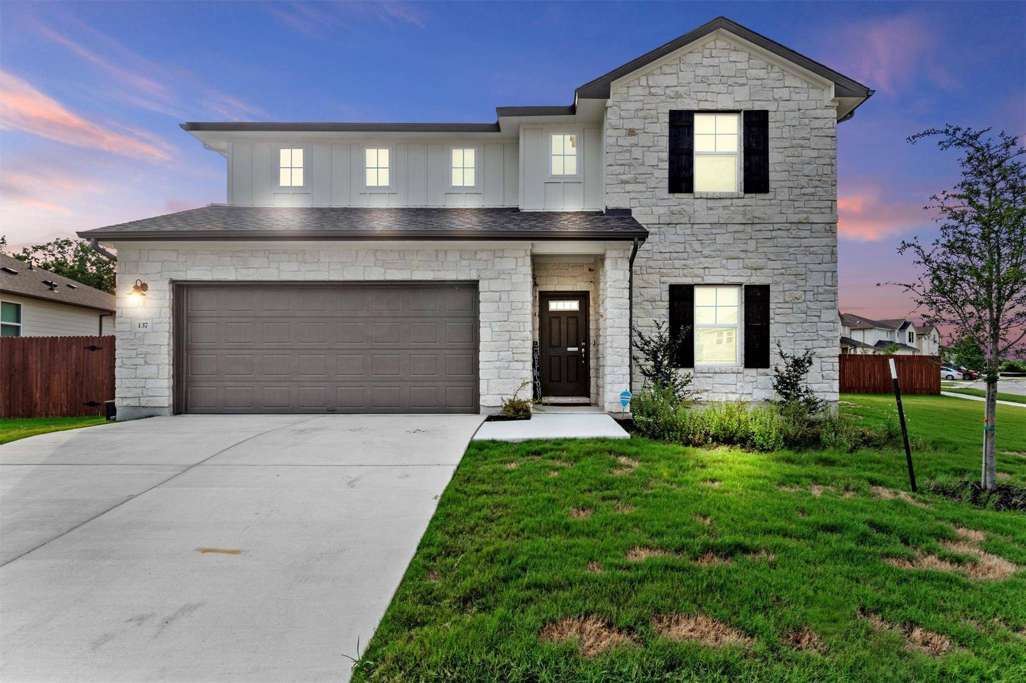 137 Fairmeadow Downs DR, Hutto, TX 78634