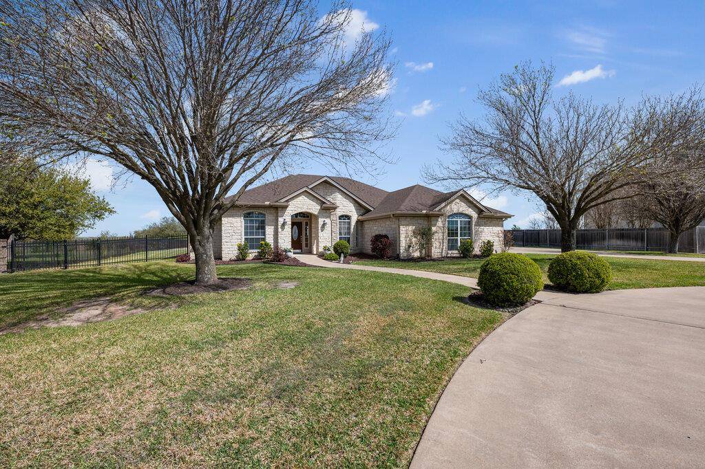117 S Sentry PT, Hutto, TX 78634
