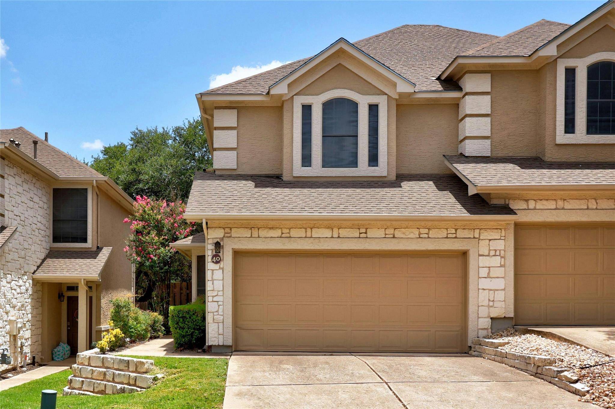 3300 Forest Creek DR #40, Round Rock, TX 78664