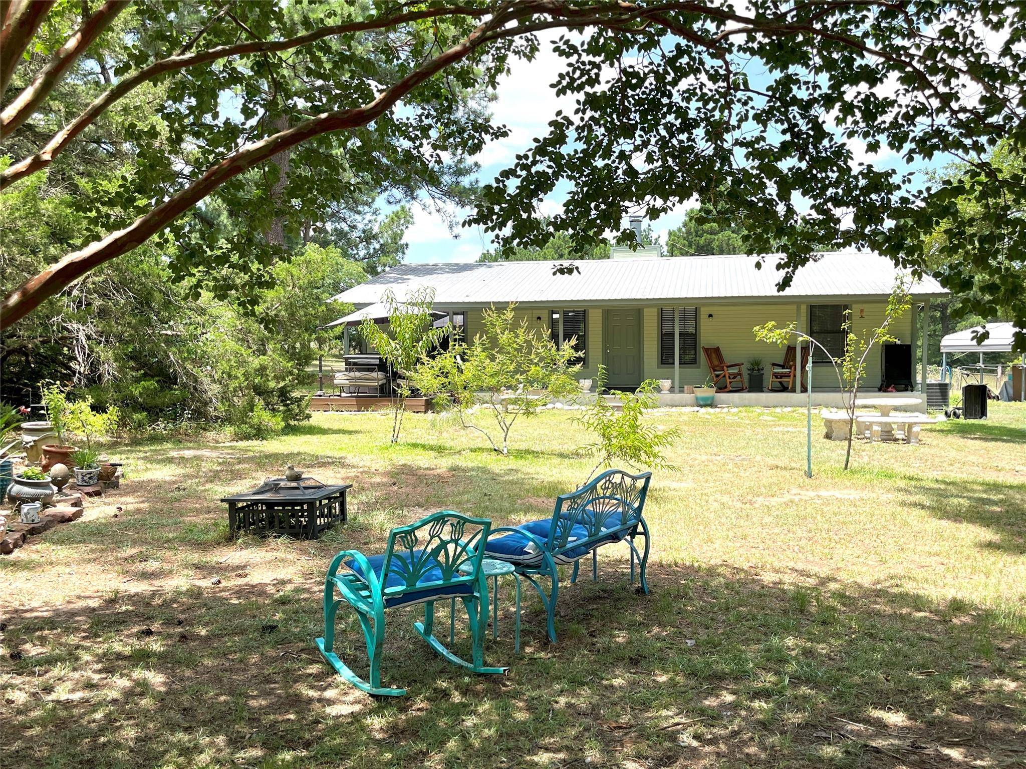 118 Blue Grass LN, Bastrop, TX 78602