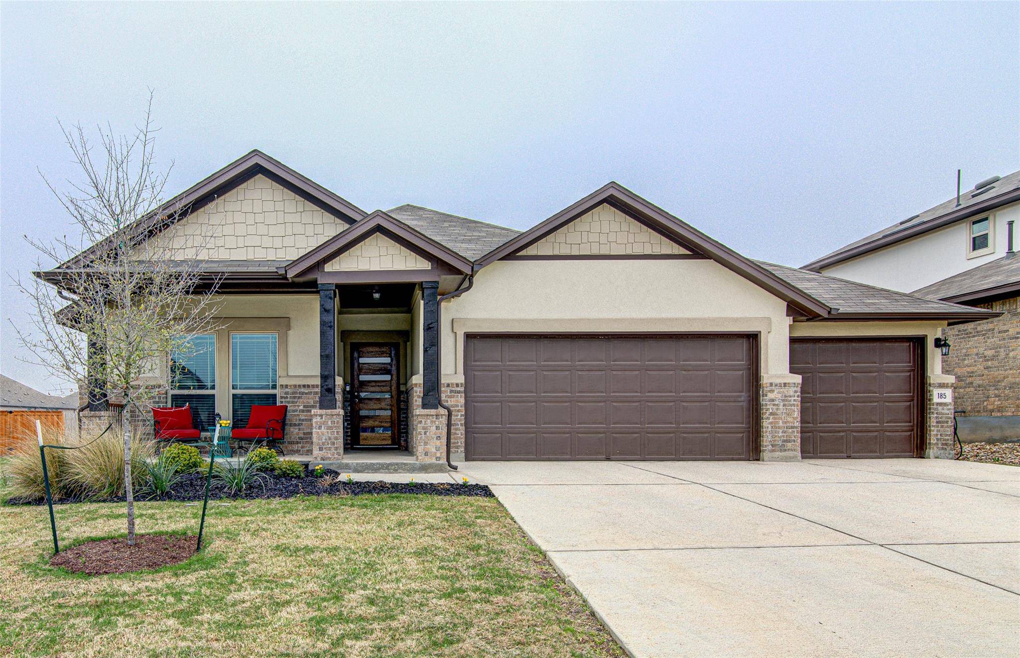 185 Dogvane CIR, Kyle, TX 78640