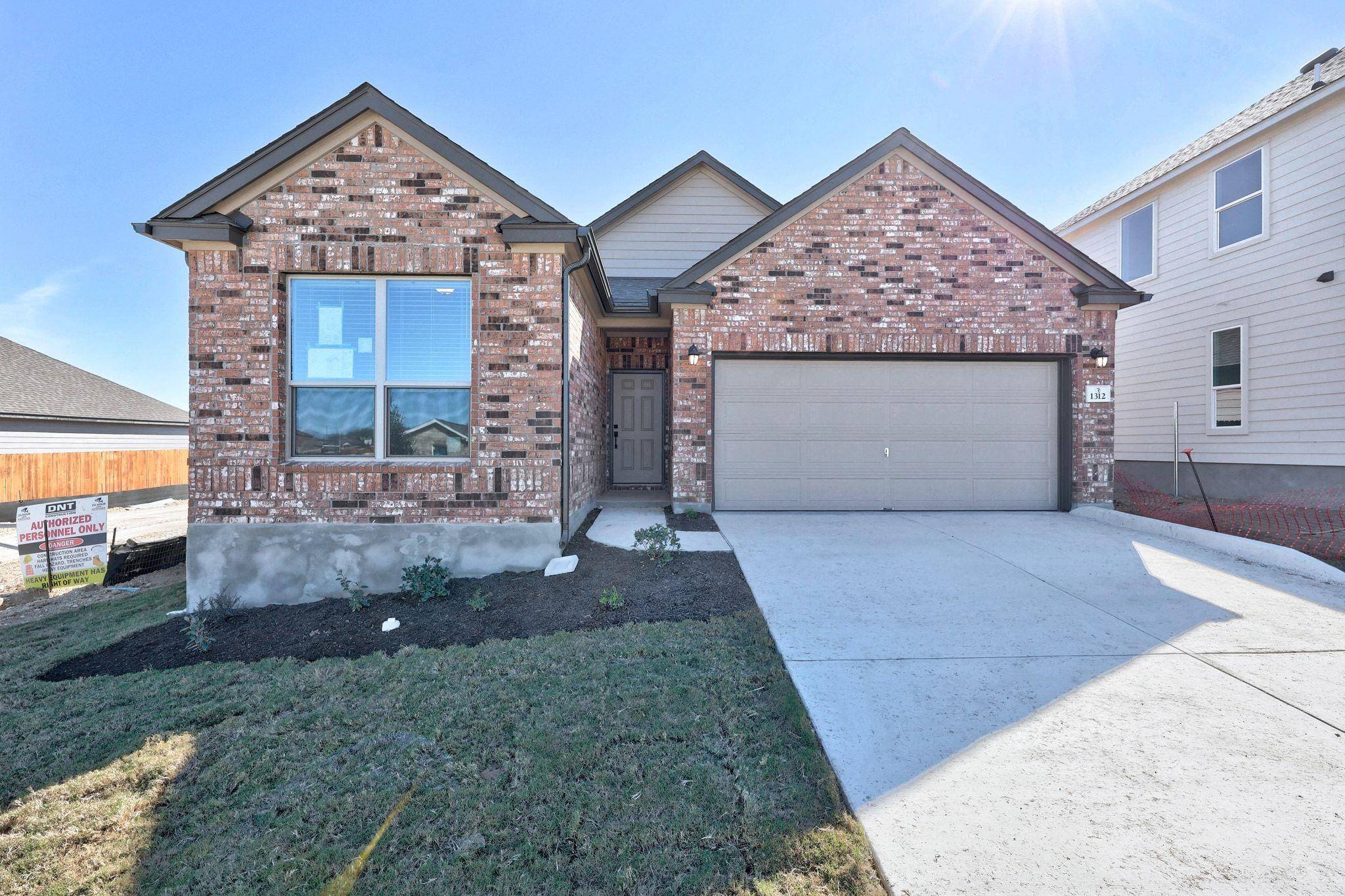 1312 Carriageway DR, Georgetown, TX 78628