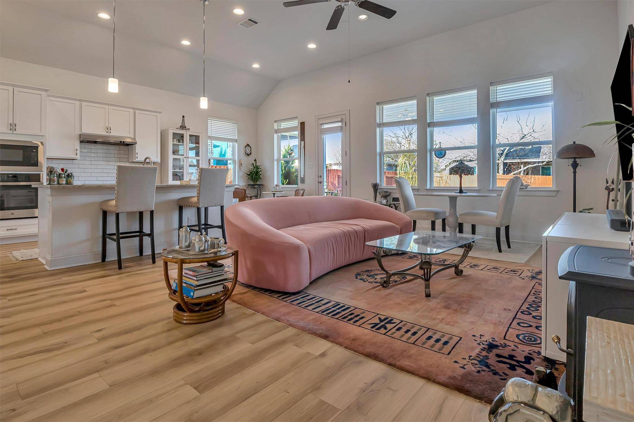 329 Barrel BND, Georgetown, TX 78628