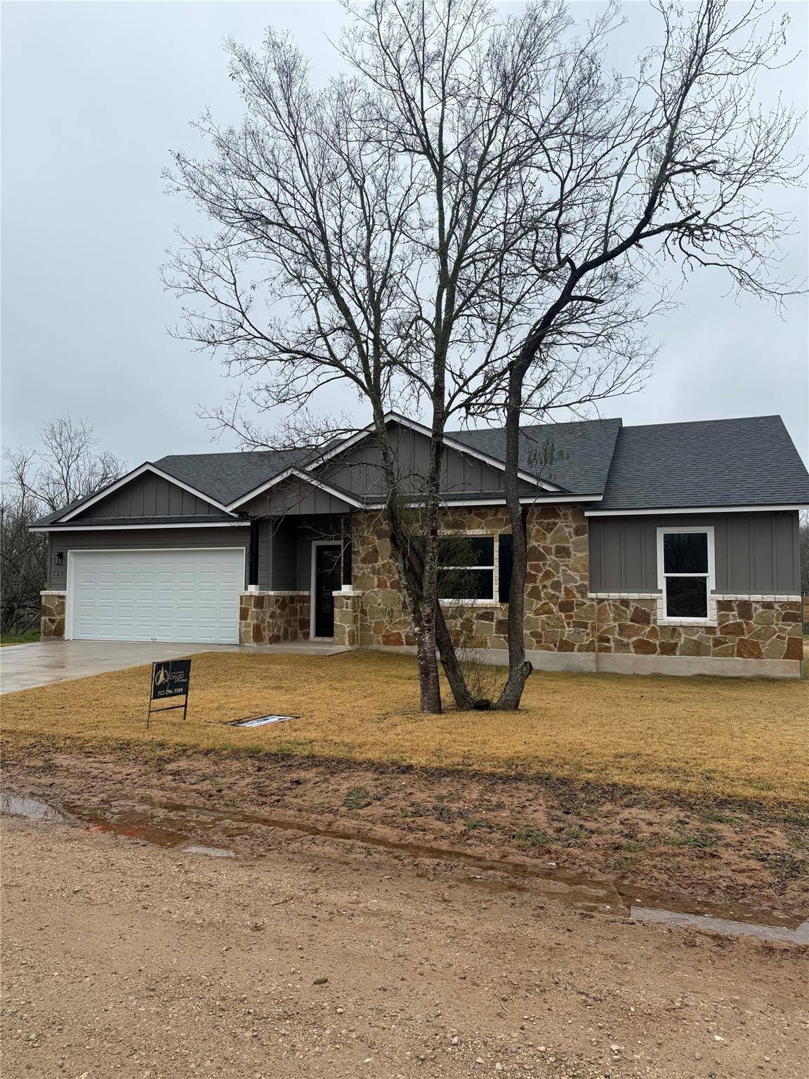 123 Waimanalo LN, Bastrop, TX 78602