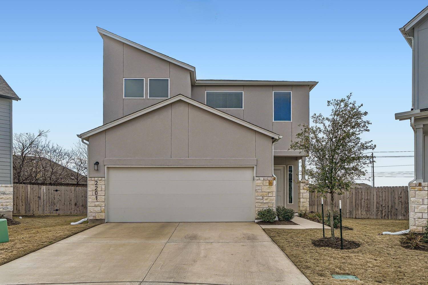 2201 Grenache DR, Round Rock, TX 78664