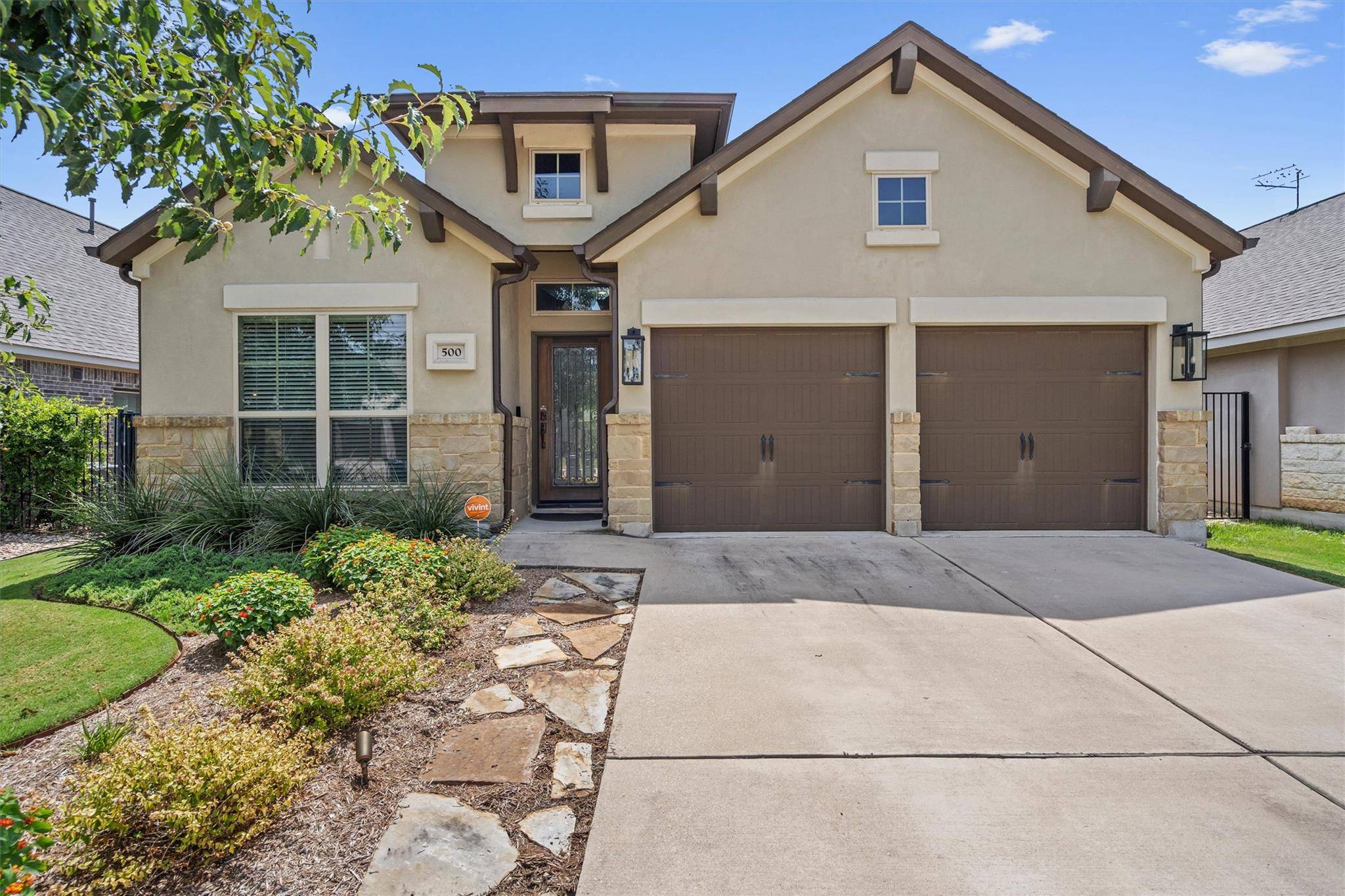 500 Cortona LN, Georgetown, TX 78628