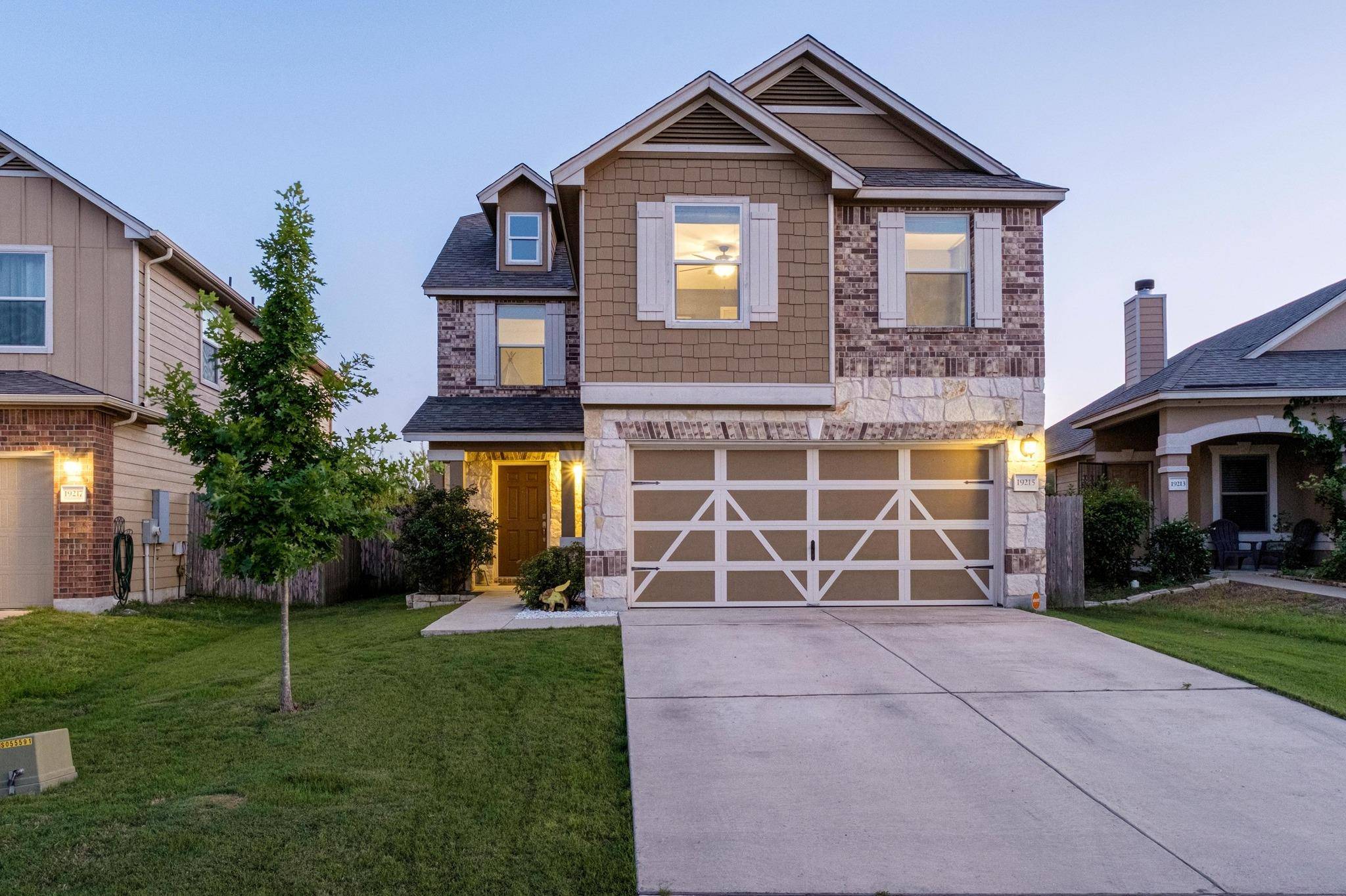 19215 Zachary Taylor ST, Manor, TX 78653