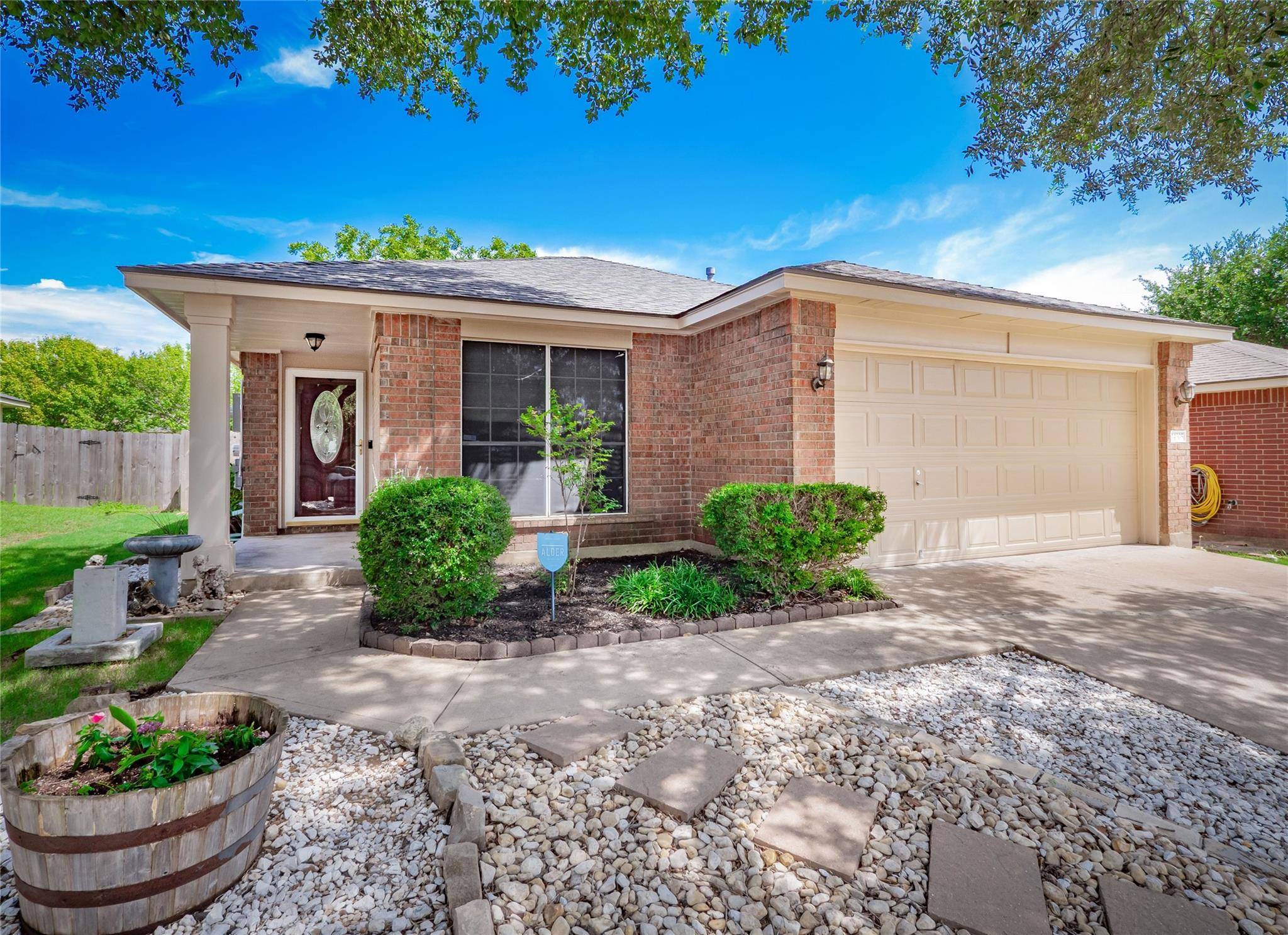 14305 Harcourt House LN, Pflugerville, TX 78660