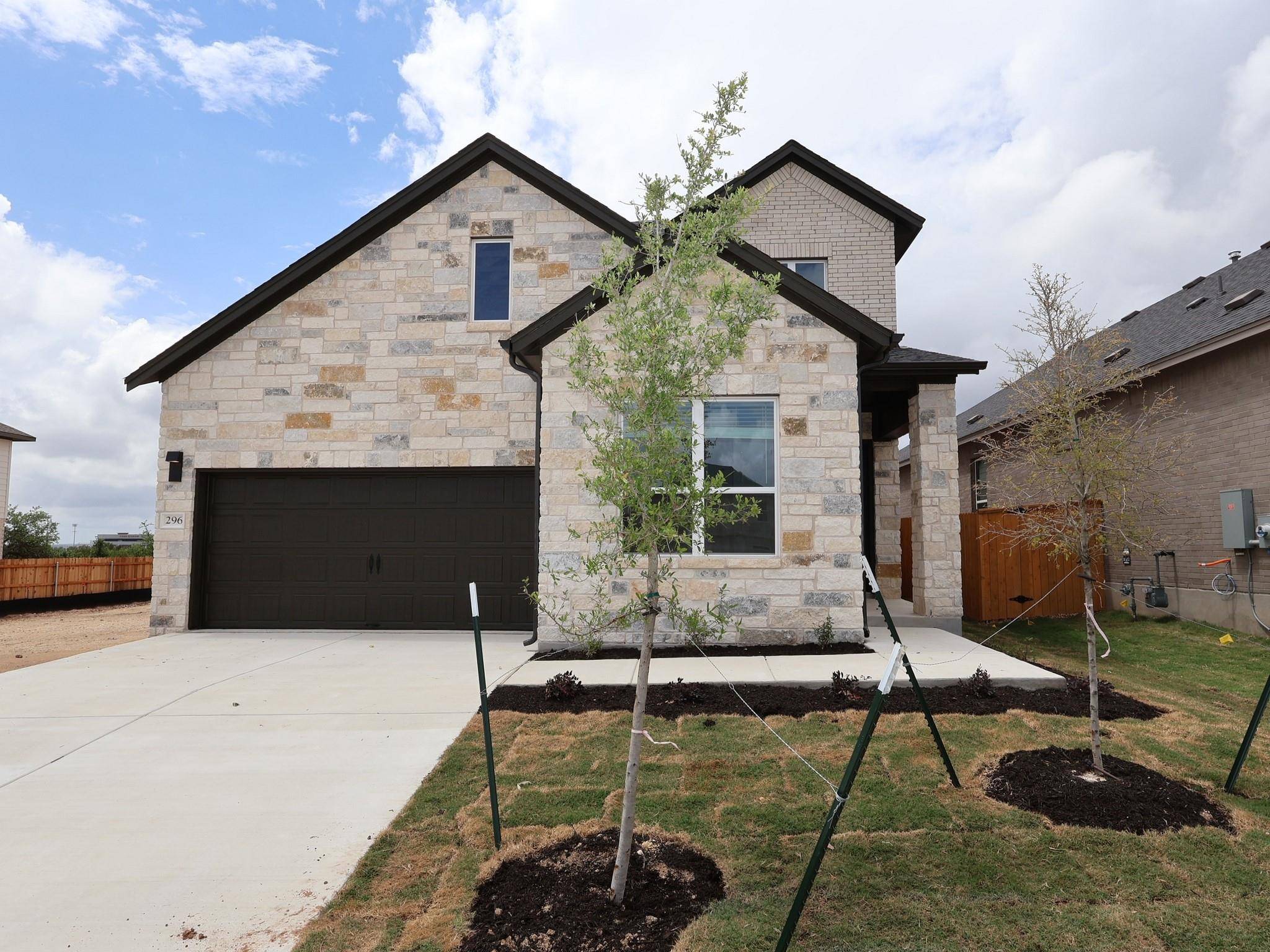 296 Bishop Wood RD, Dripping Springs, TX 78620