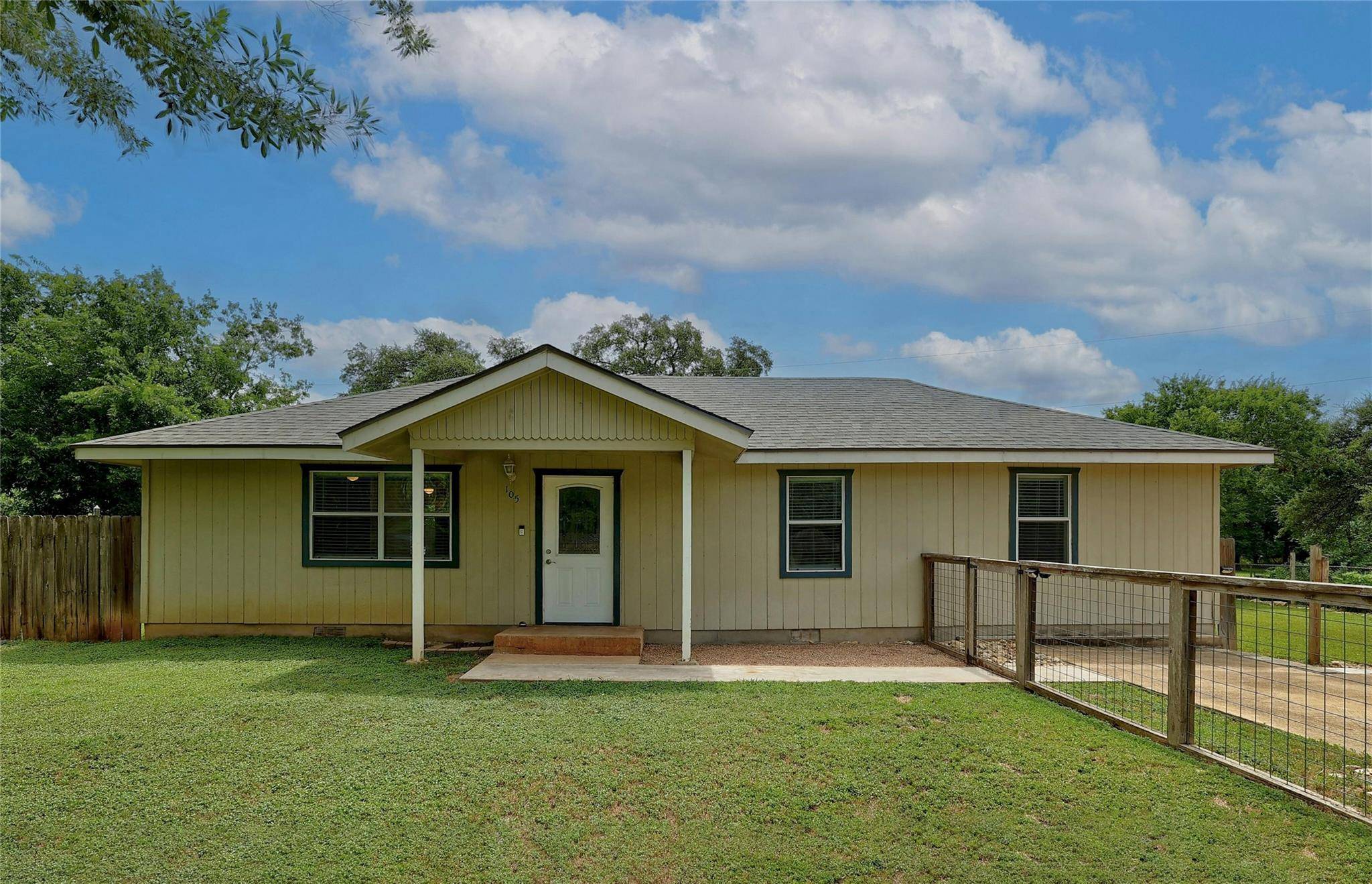 105 Moye ST, Round Rock, TX 78664